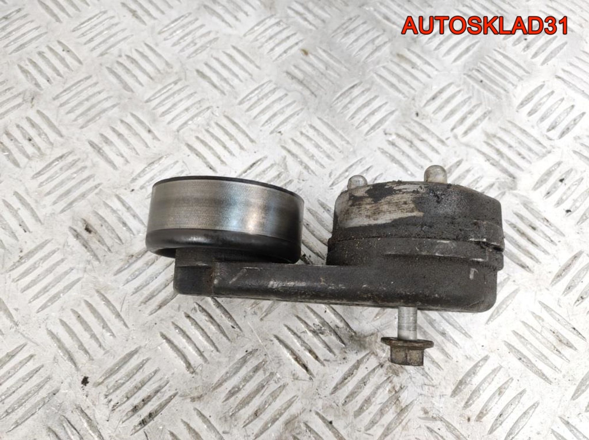 Натяжитель ремня Ford Maverick 2 3,0 7KB4 Бензин 4L8E6B209AC, 900 рублей, Дубовое