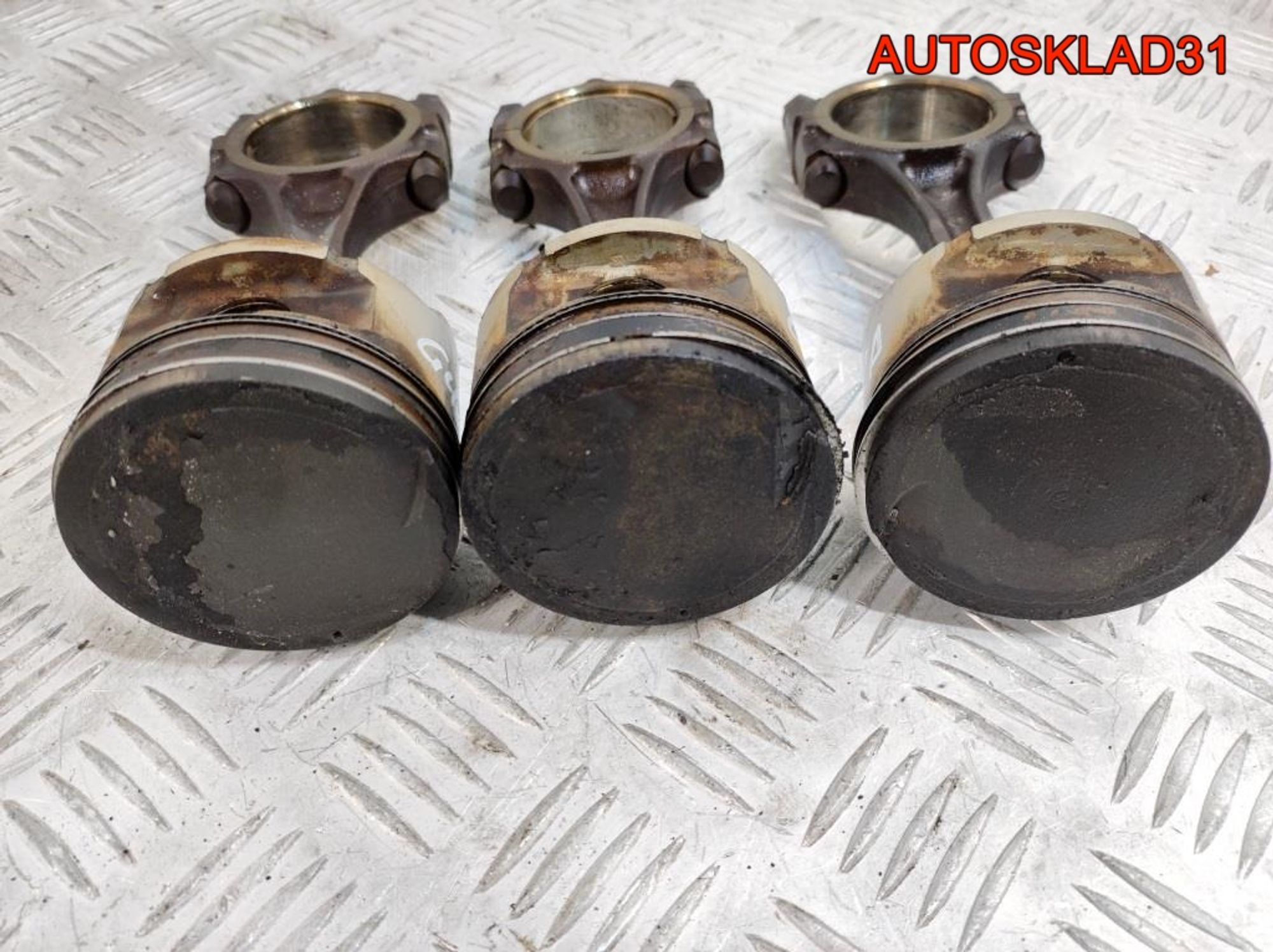 Поршень с шатуном Hyundai Getz 1.3 G4EA Бензин 2341022713, 1400 рублей, Дубовое