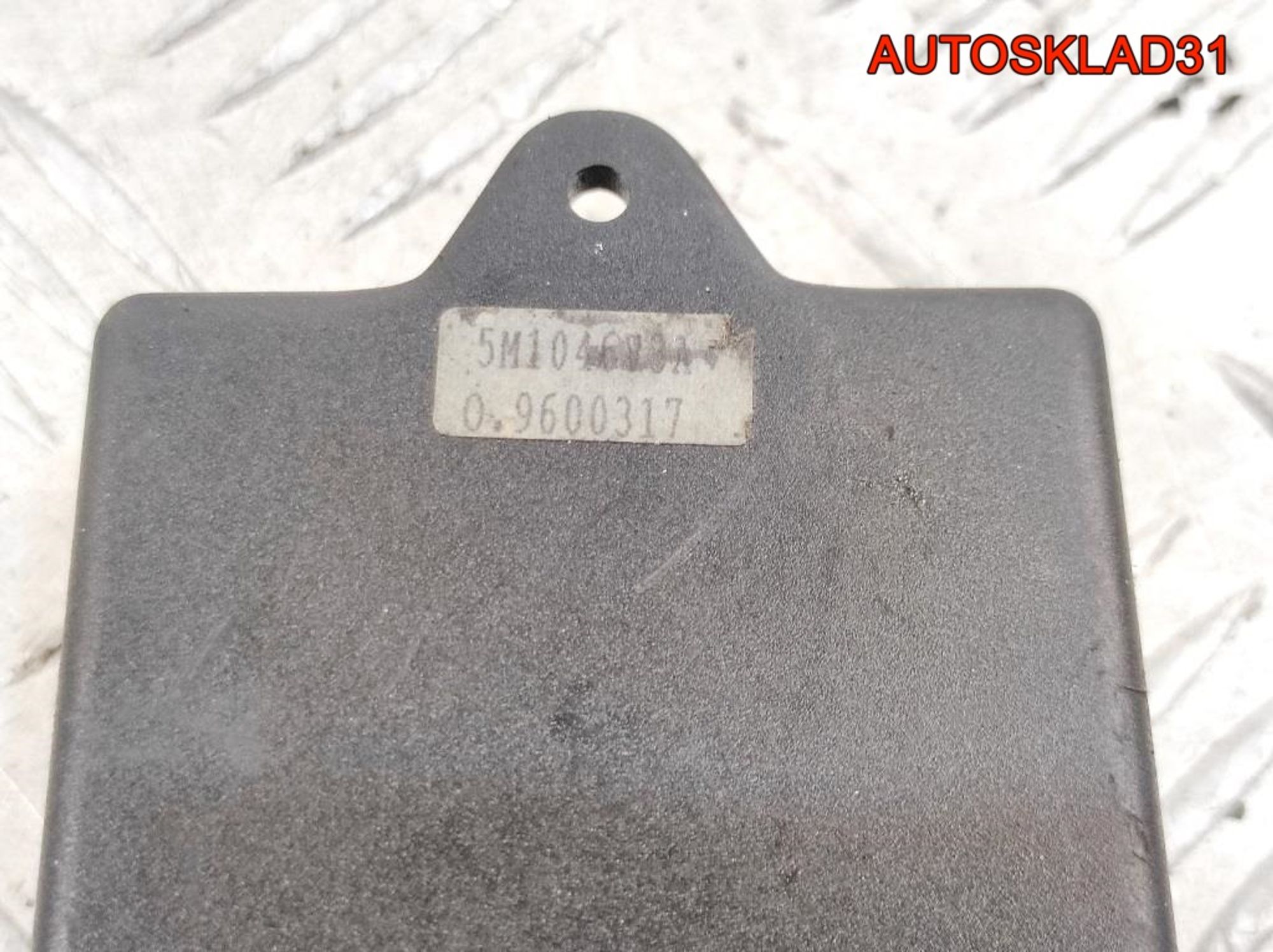 Блок комфорта Volkswagen Sharan 4M1046V3A, 2000 рублей, Дубовое