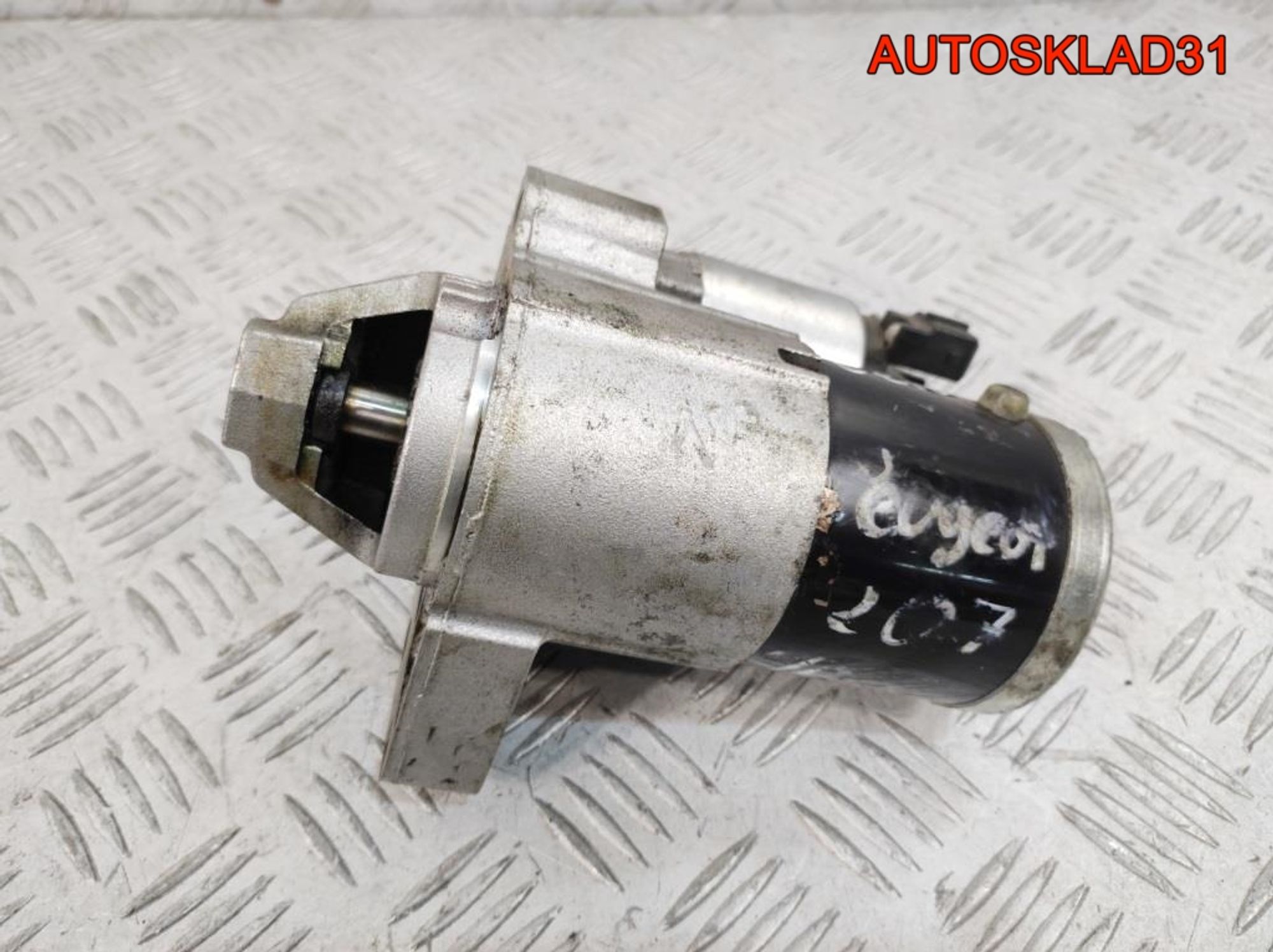 Стартер Peugeot 207 1,6 Бензин M000T32271ZE, 3000 рублей, Дубовое