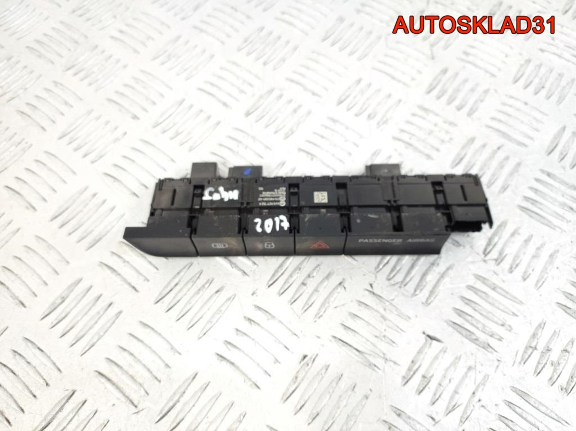 Блок кнопок Skoda Fabia 3 6V0927132A, 1700 рублей, Дубовое