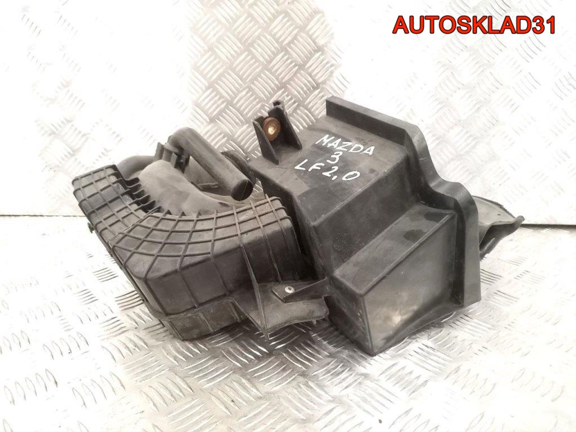 Резонатор воздушного фильтра Mazda 3 BK LF5013201B, 3200 рублей, Дубовое