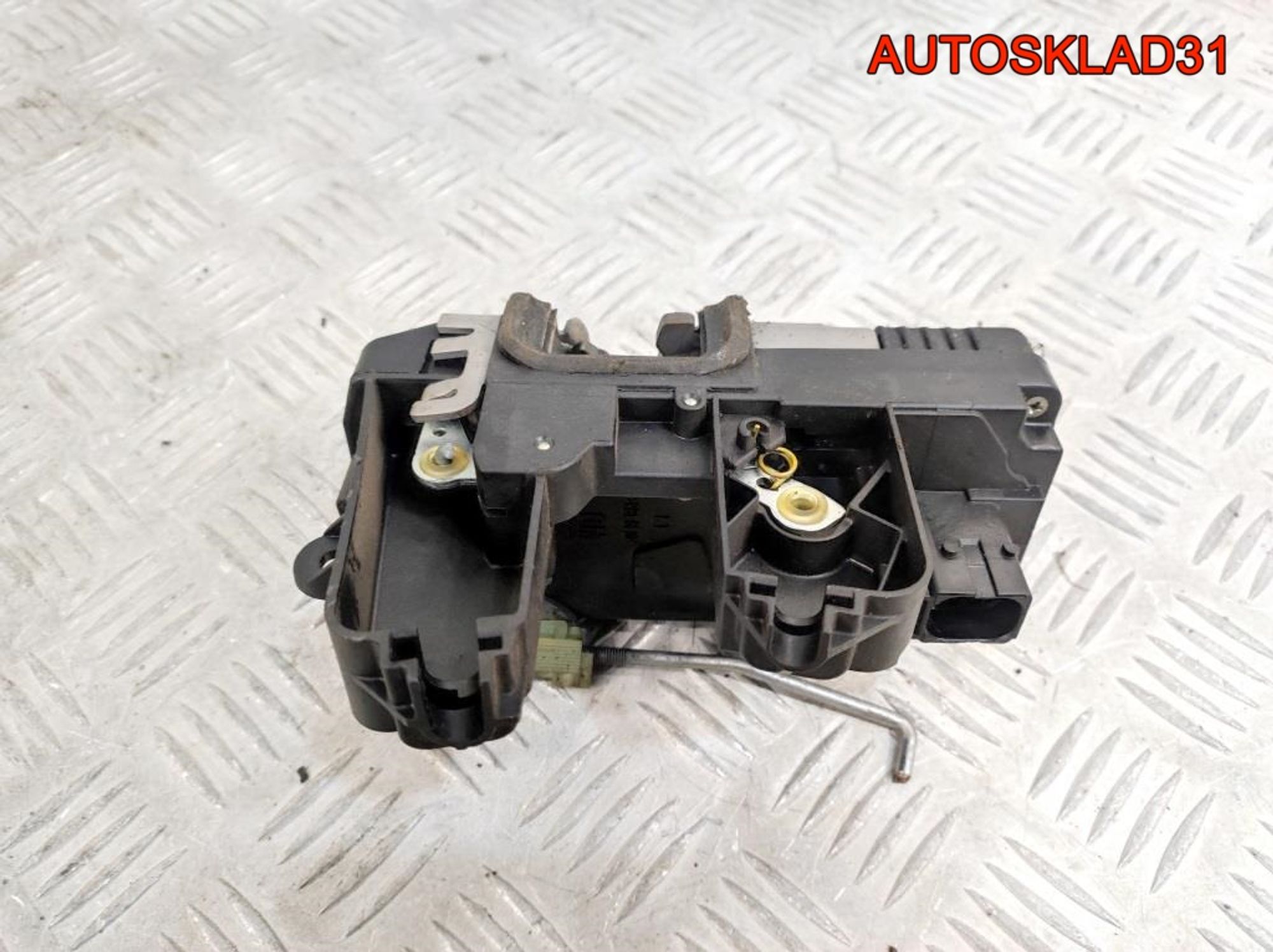 Замок двери задней левой Opel Vectra C 13210762, 1800 рублей, Дубовое