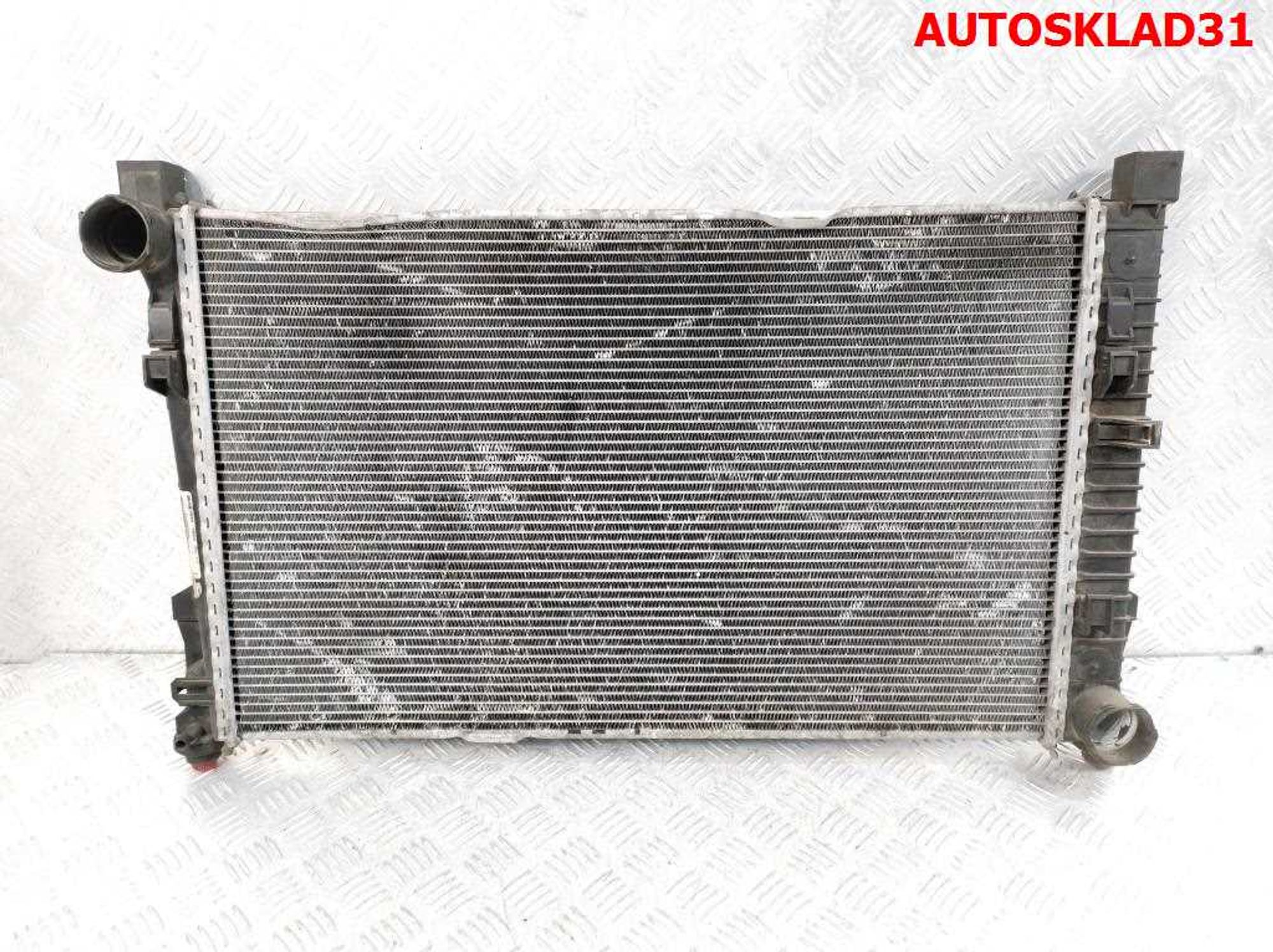 Радиатор основной Mercedes W203 2,2 Дизель A2035000603, 4000 рублей, Дубовое