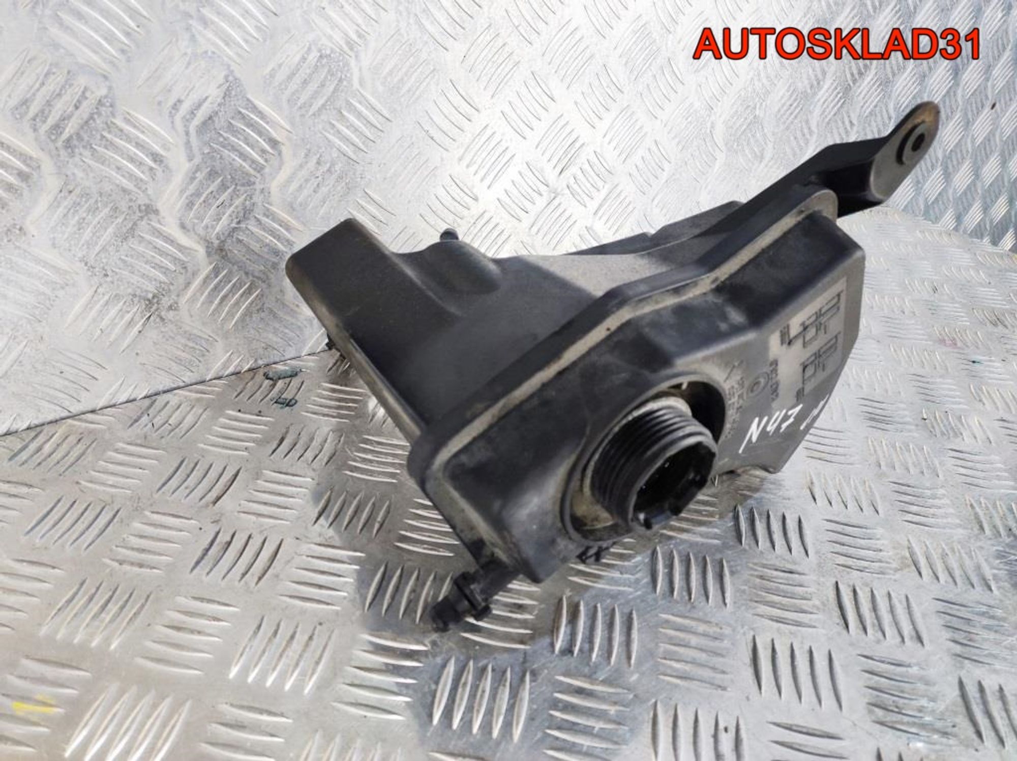 Бачок расширительный BMW E90 N47D20 17137810592, 3000 рублей, Дубовое