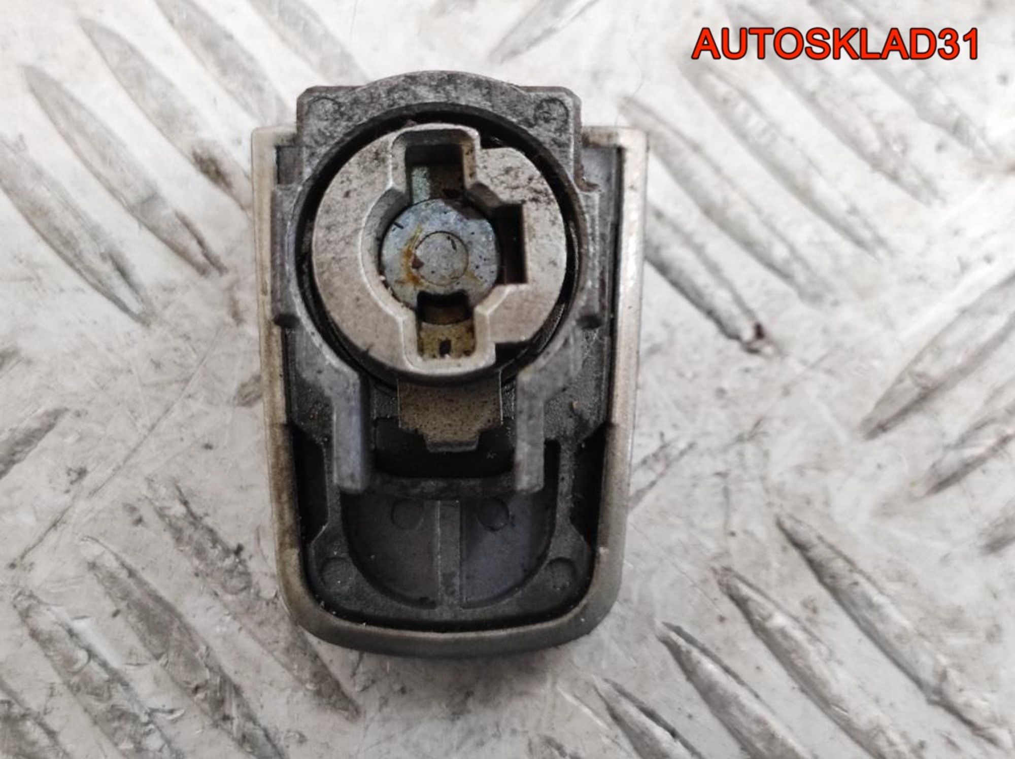 Вставка замка двери левой Opel Zafira B 5133082, 500 рублей, Дубовое