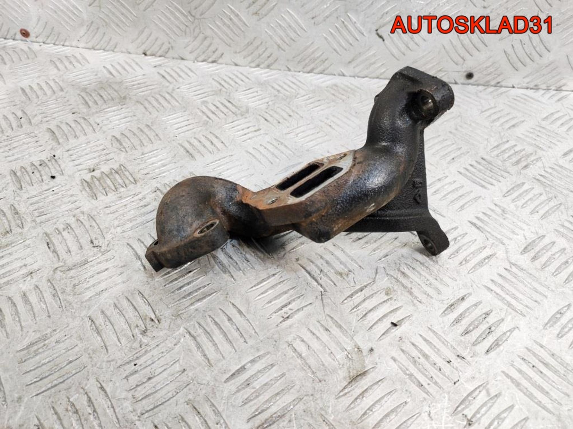 Коллектор EGR Mitsubishi Carisma DA 1,8 4G93 MD336773, 900 рублей, Дубовое