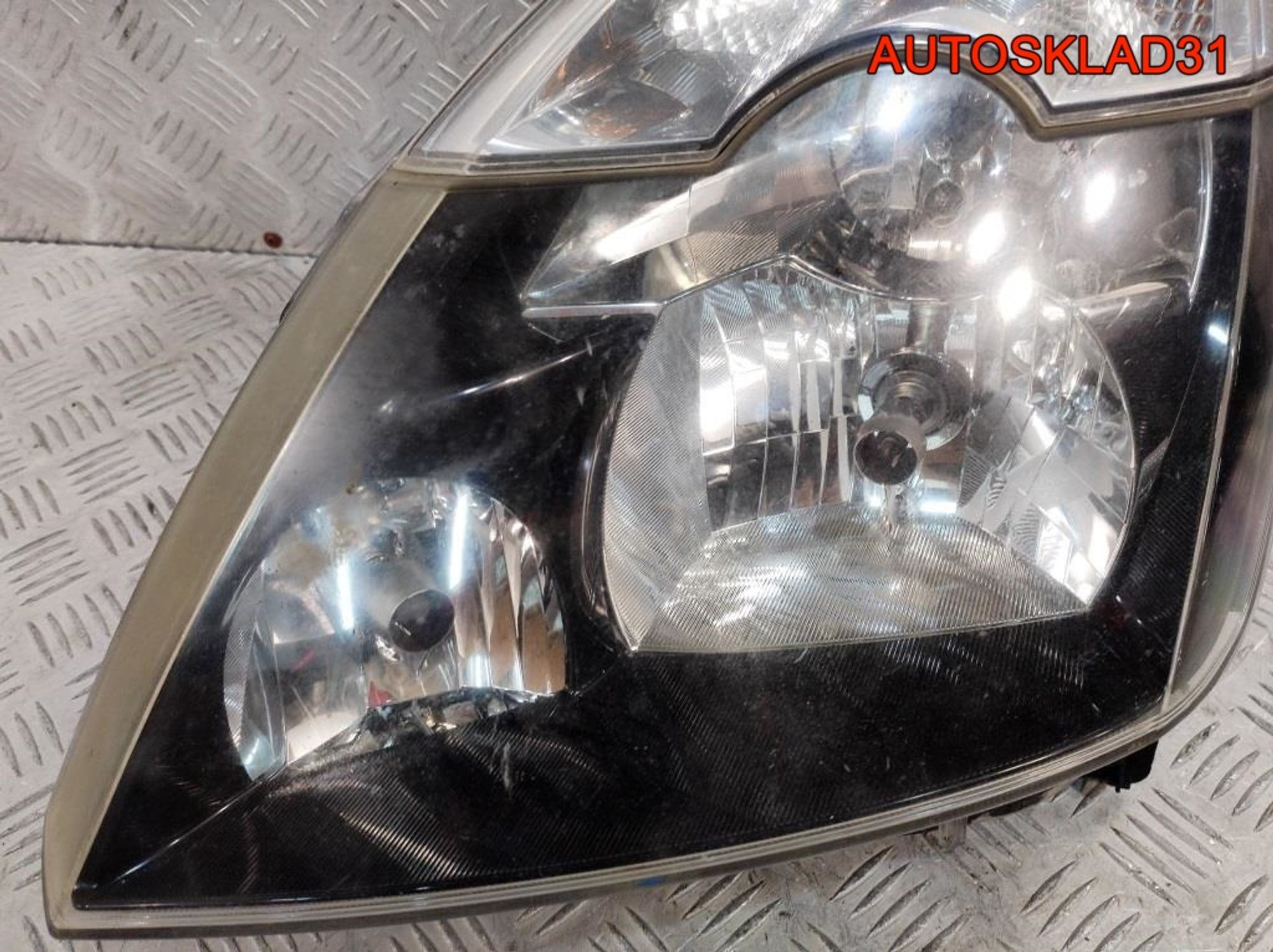 Фара левая Renault Modus 8200613074, 3600 рублей, Дубовое