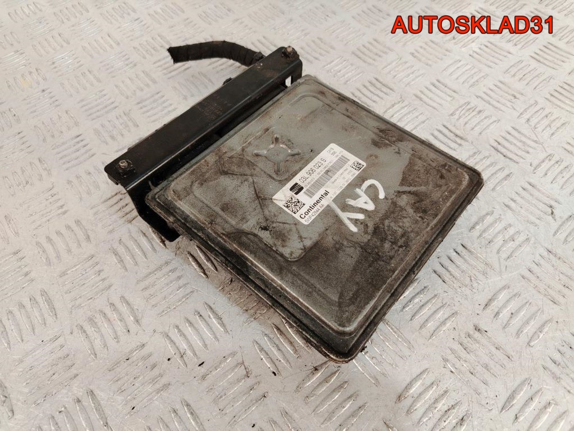 Блок ЭБУ SEAT Altea 1 1,6 CAY Дизель 03L906023S, 10000 рублей, Дубовое
