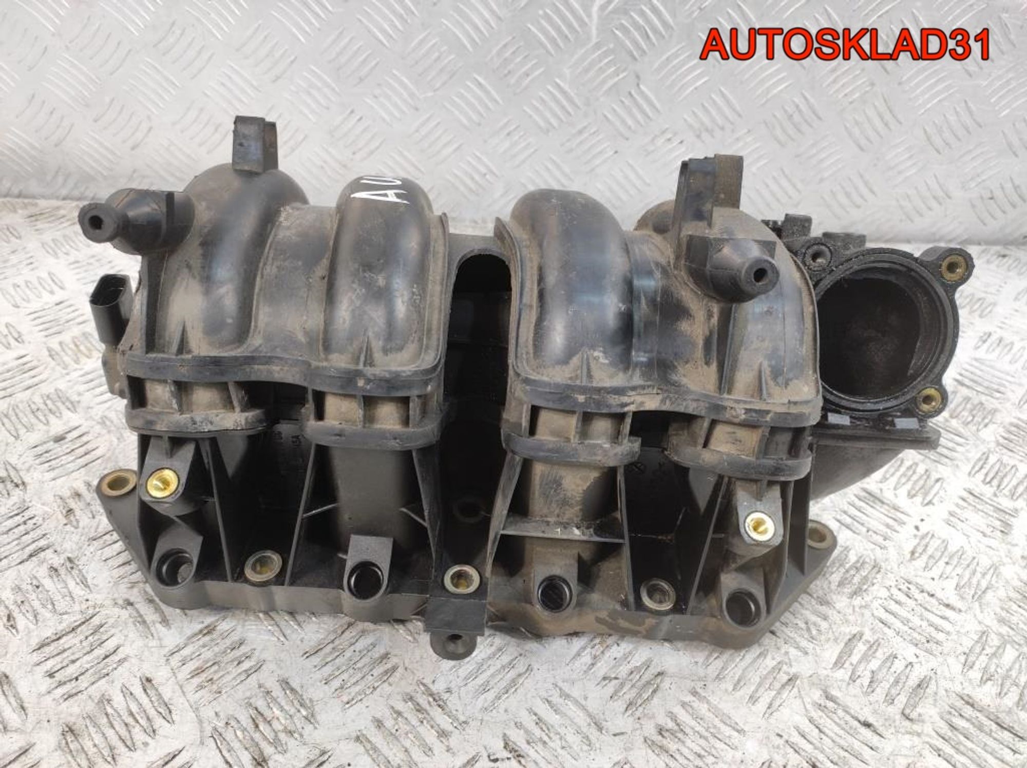 Коллектор впускной Skoda Fabia 1 1,4 AUA 036129711CC, 1800 рублей, Дубовое