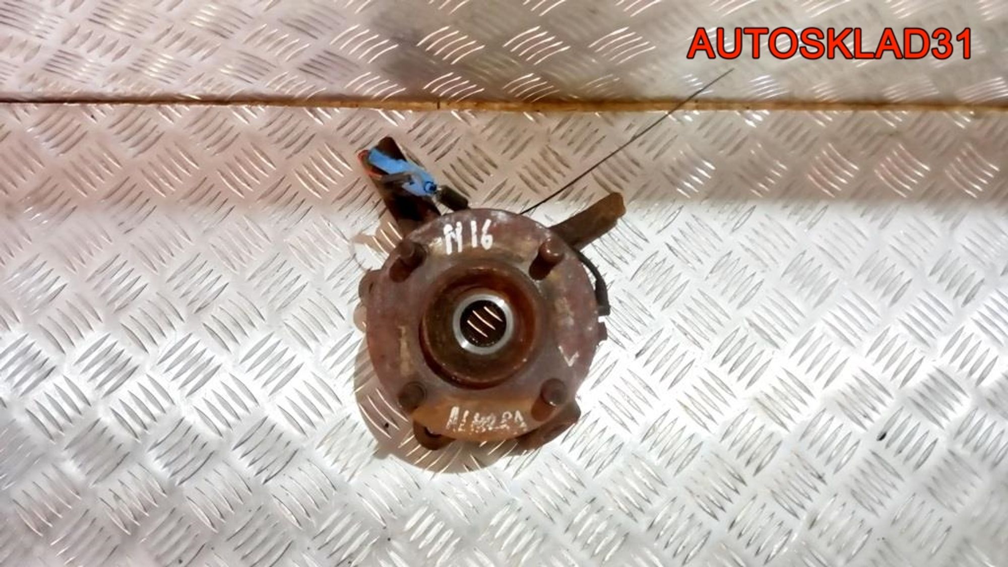 Кулак поворотный передний левый в сборе Nissan Almera N16 400154M400, 2500 рублей, Дубовое