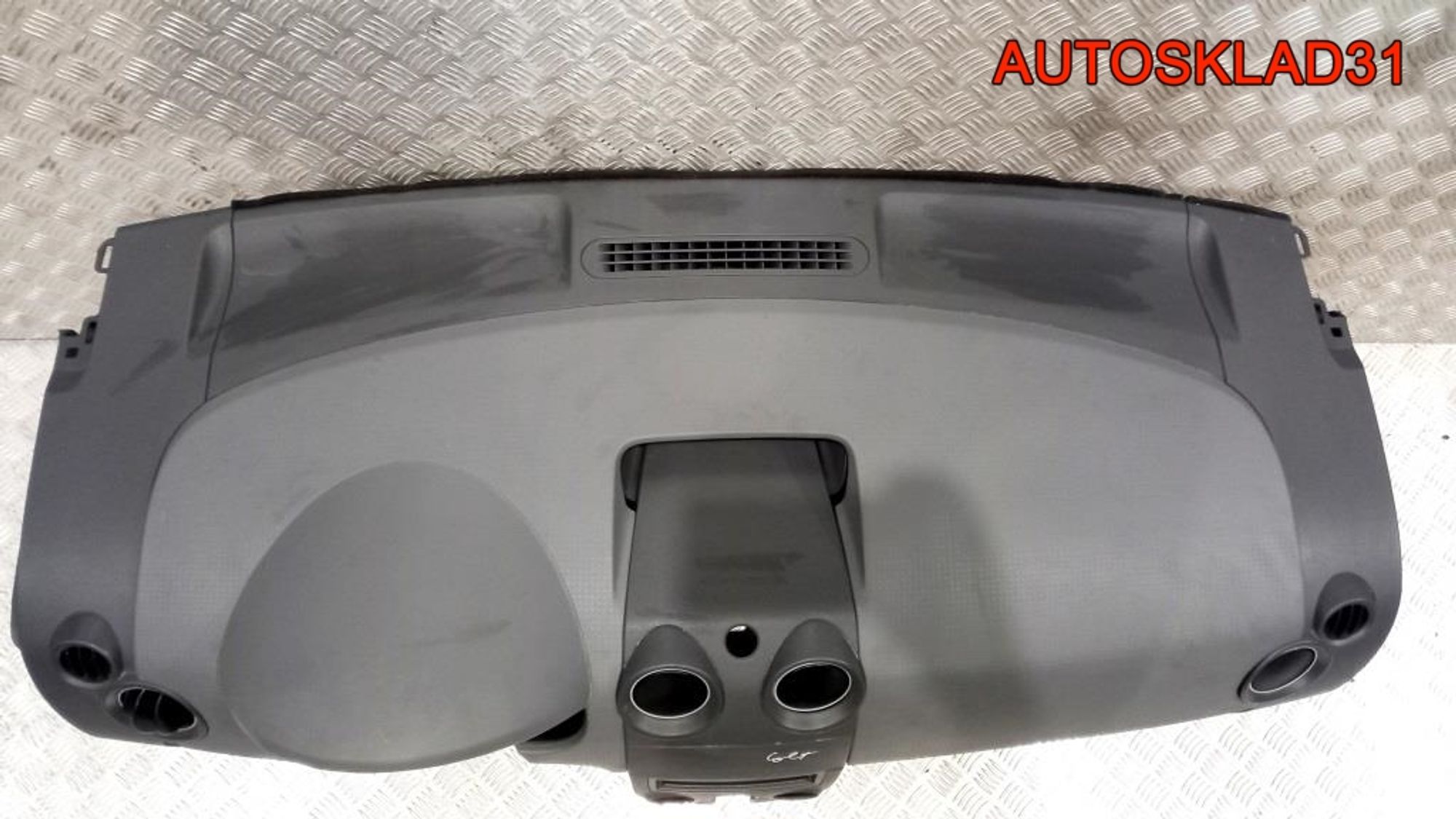 Торпедо Голое Mitsubishi Colt MR951727, 10000 рублей, Дубовое