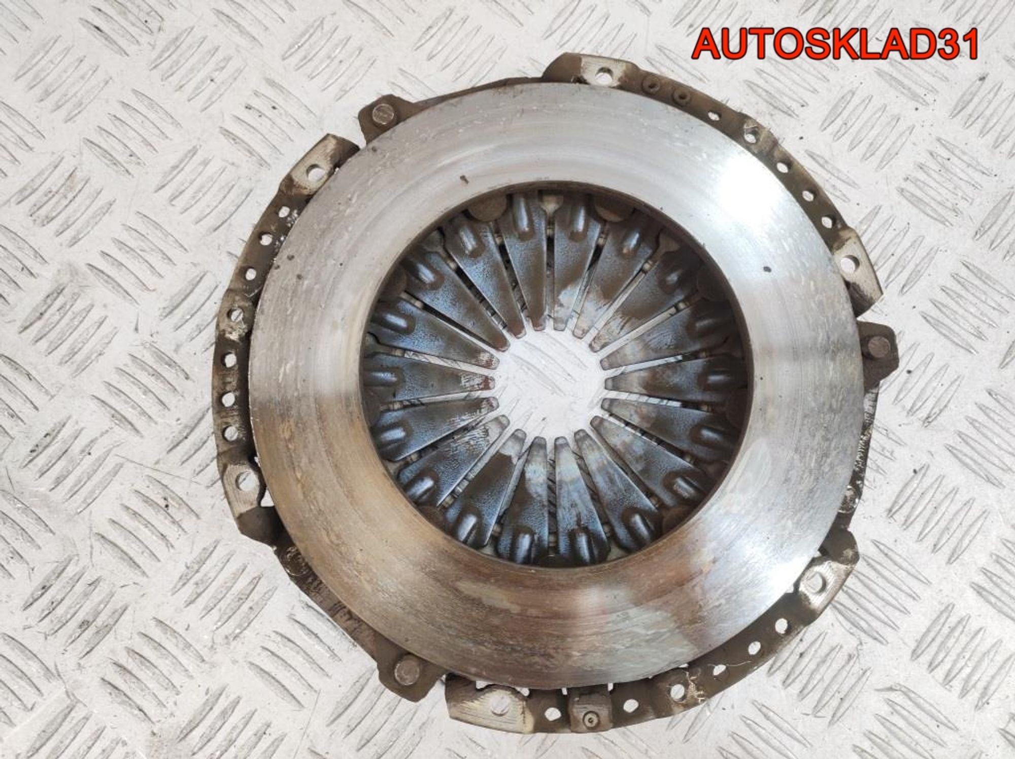 Маховик в сборе со сцеплением VW Passat B6 2,0 BKD 03G105266BN, 8000 рублей, Дубовое