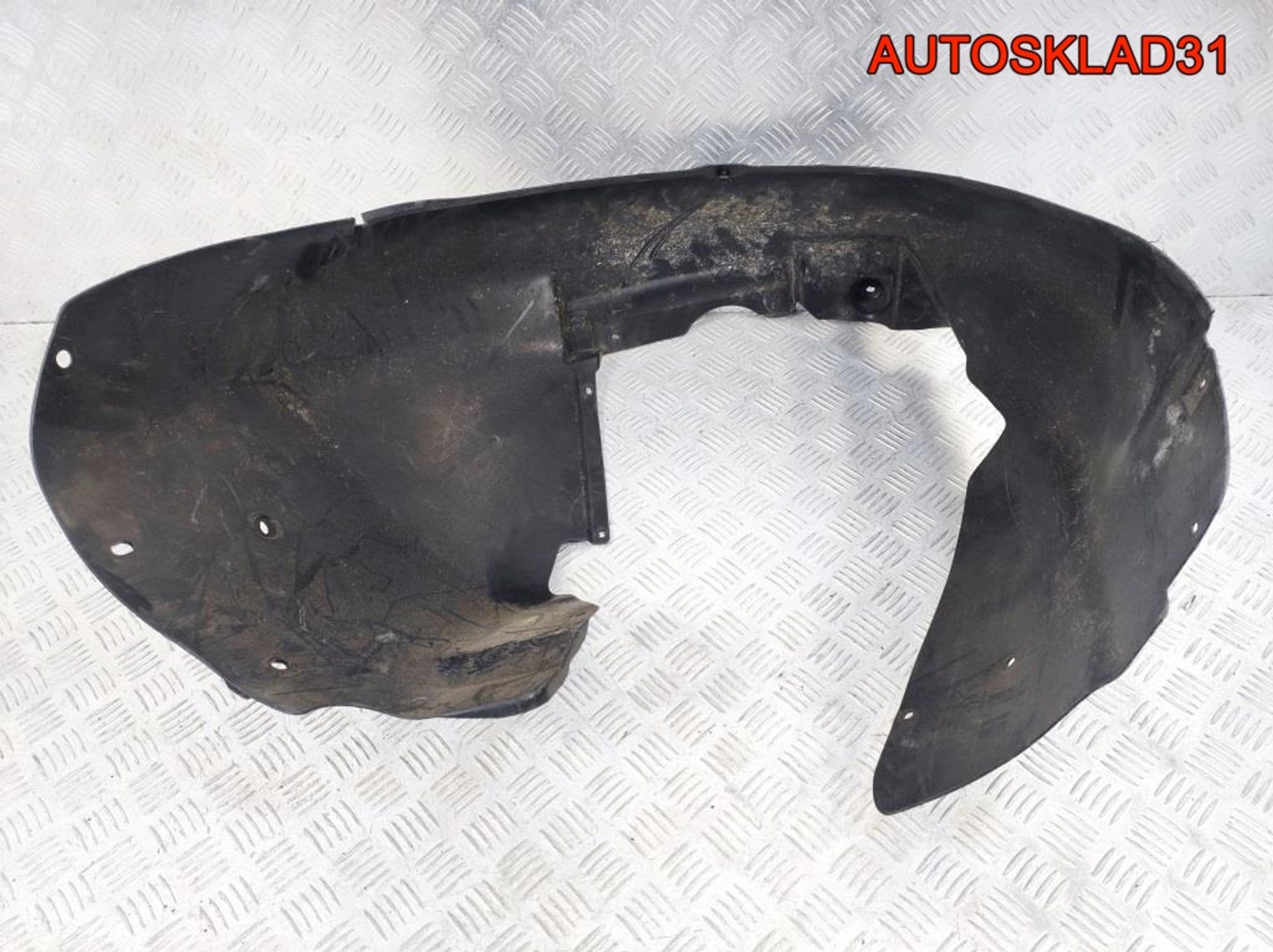 Локер передний левый Audi A4 B6 8H0821171 Cabrio, 1700 рублей, Дубовое