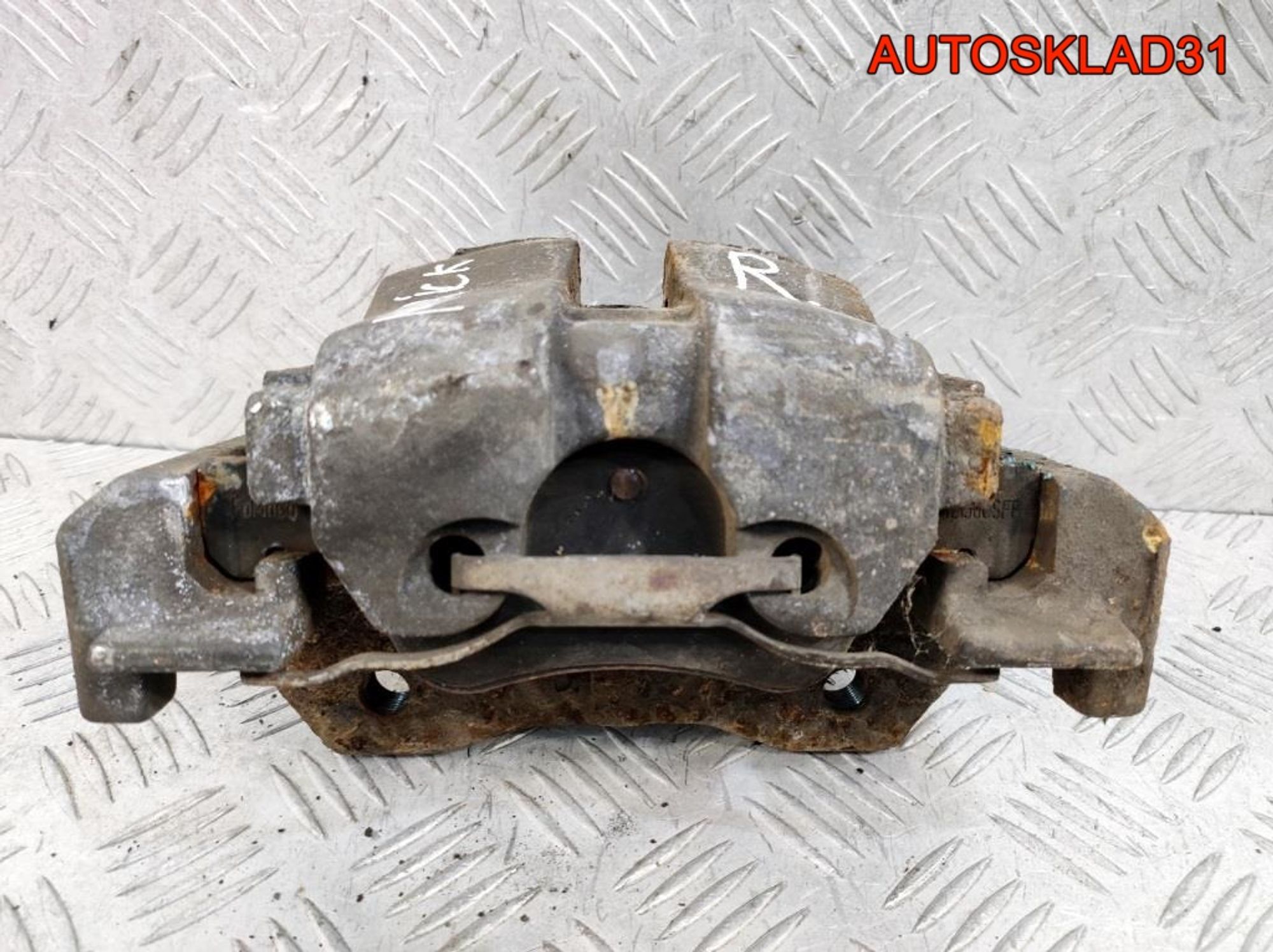 Суппорт тормозной передний правый Ford Maverick 2, 9000 рублей, Дубовое