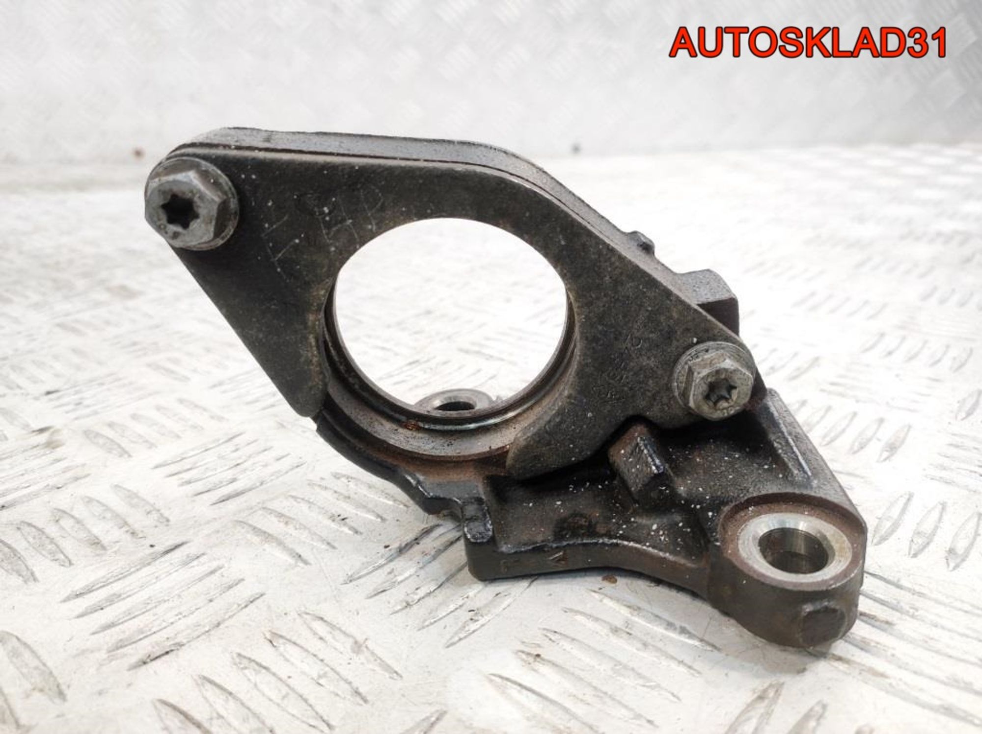 Кронштейн промвала Renault Laguna 2 1.8 F4P 8200186845, 1500 рублей, Дубовое