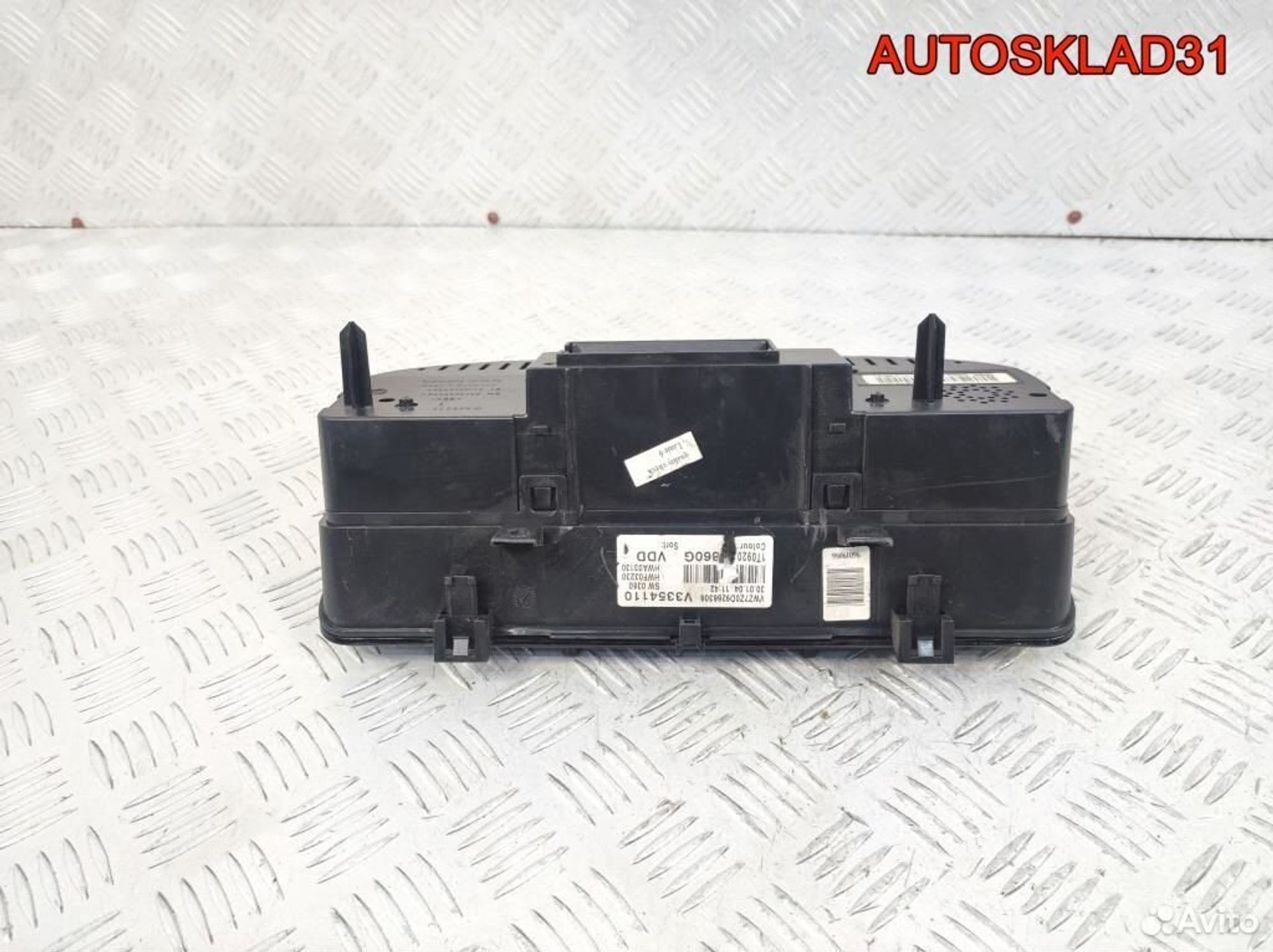 Панель приборов VW Touran 1T0920860G Дизель, 3600 рублей, Дубовое