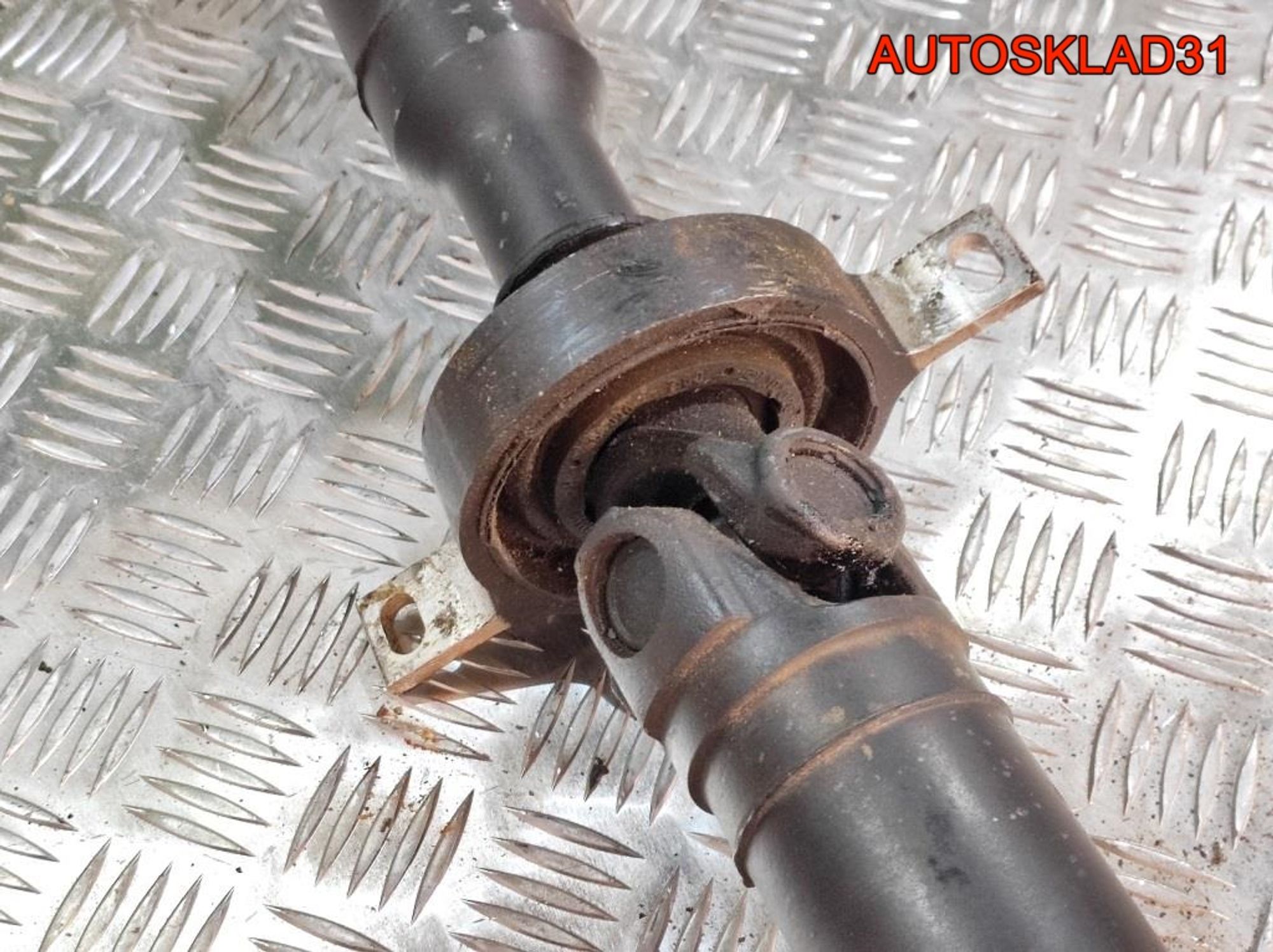 Вал карданный BMW E92 2.0 N47D20C МКПП Седан 26107572905, 10000 рублей, Дубовое