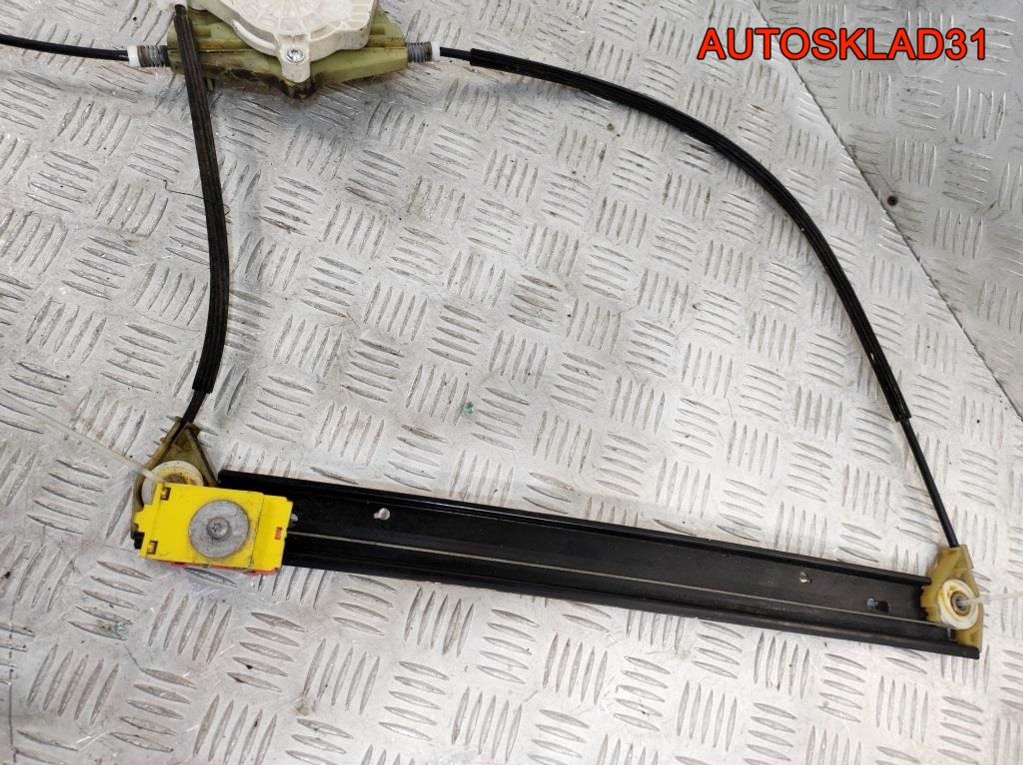 Стеклоподъемник передней левой двери Audi A6 C6 4F0837461A, 4500 рублей, Дубовое