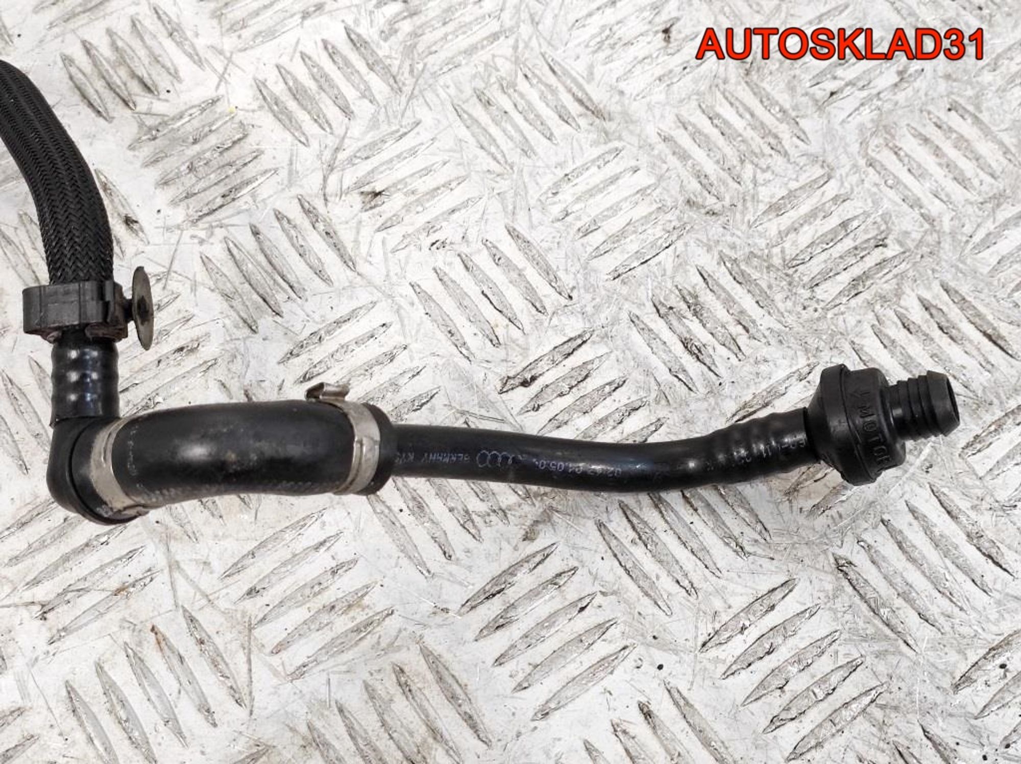 Трубка вакуумная Audi A6 C6 2,4 BDW Бензин 4F0611931BC, 1000 рублей, Дубовое