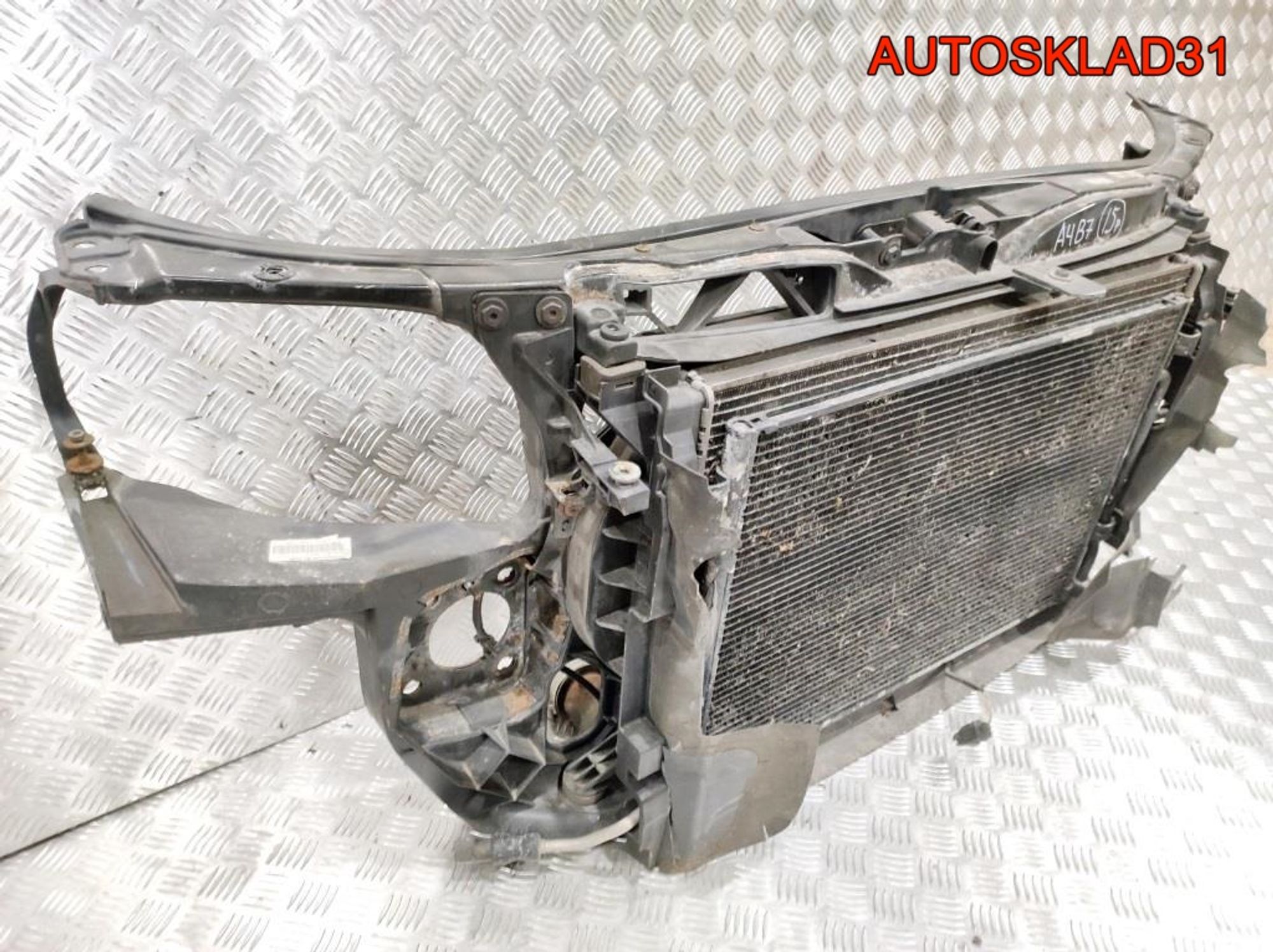 Панель передняя в сборе Audi A4 B7 2,0 Бензин 8E0805594, 25000 рублей, Дубовое