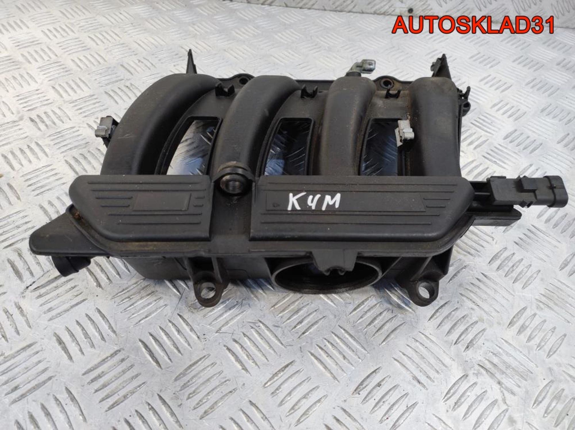 Коллектор впускной Renault Loga 1,6 K4M 8200020647, 2100 рублей, Дубовое