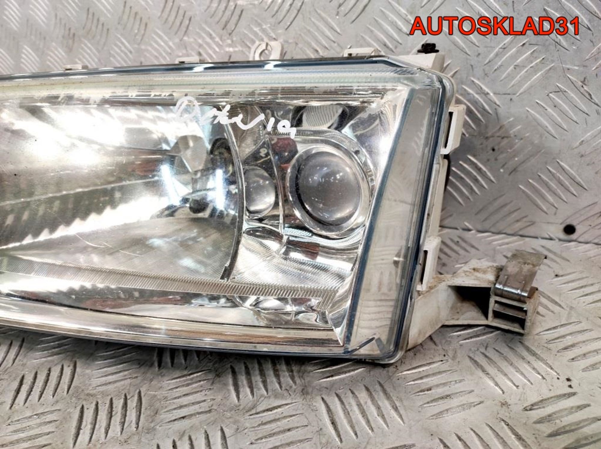 Фара левая Skoda Octavia A4 1U1941015L, 8100 рублей, Дубовое