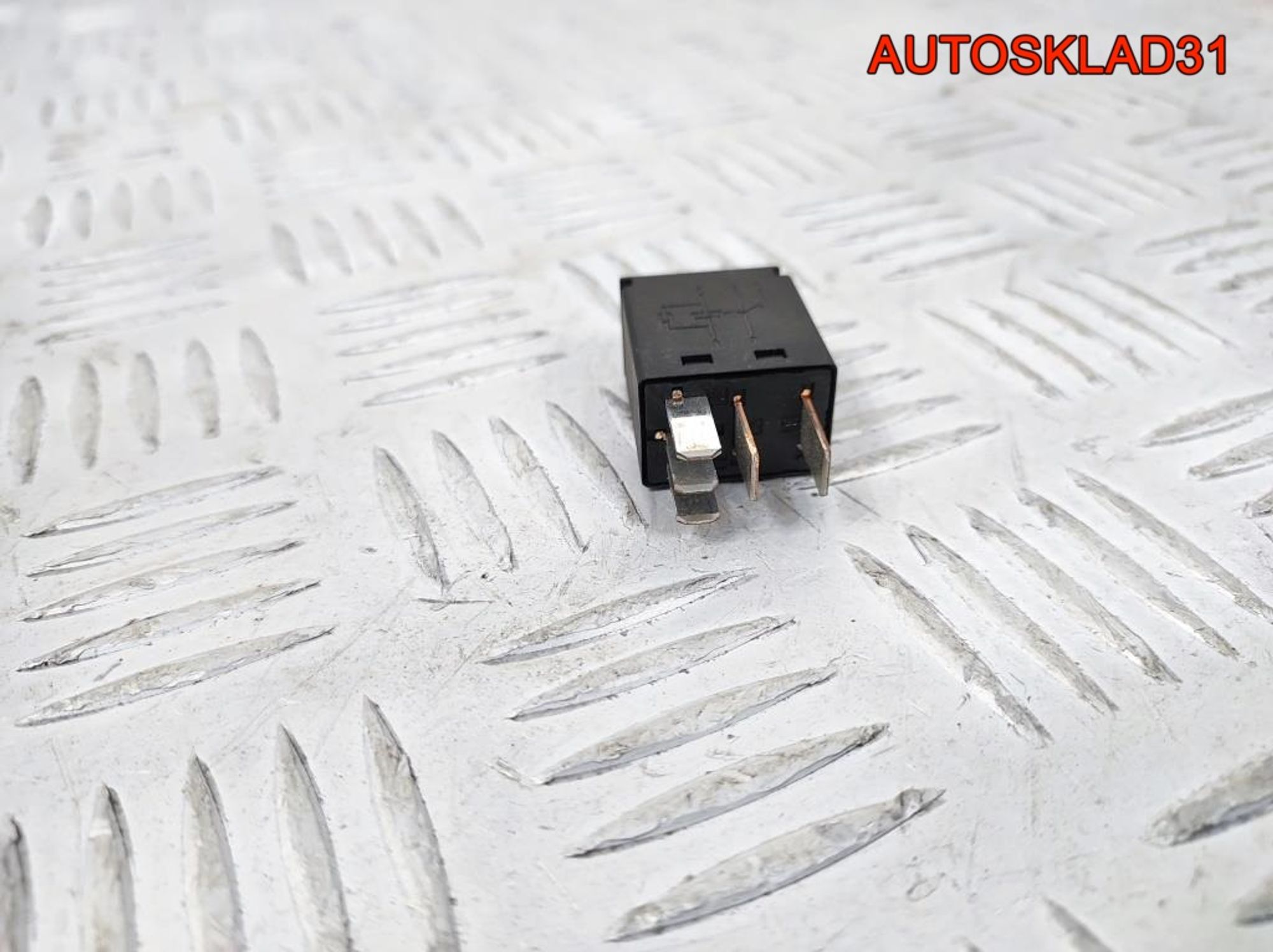 Реле Ford Focus 1 F57B14B192AA, 500 рублей, Дубовое