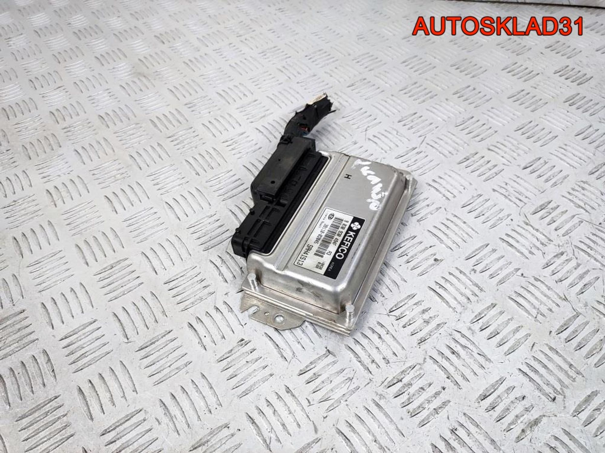 Блок ЭБУ Kia Picanto 1,1 G4HG Бензин 3911002045, 1300 рублей, Дубовое