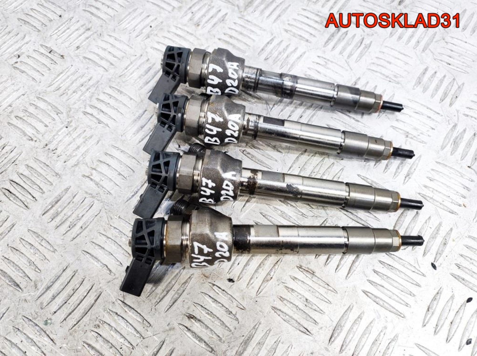 Форсунка топливная BMW F30 2,0 B47D20A 13538514148, 8100 рублей, Дубовое