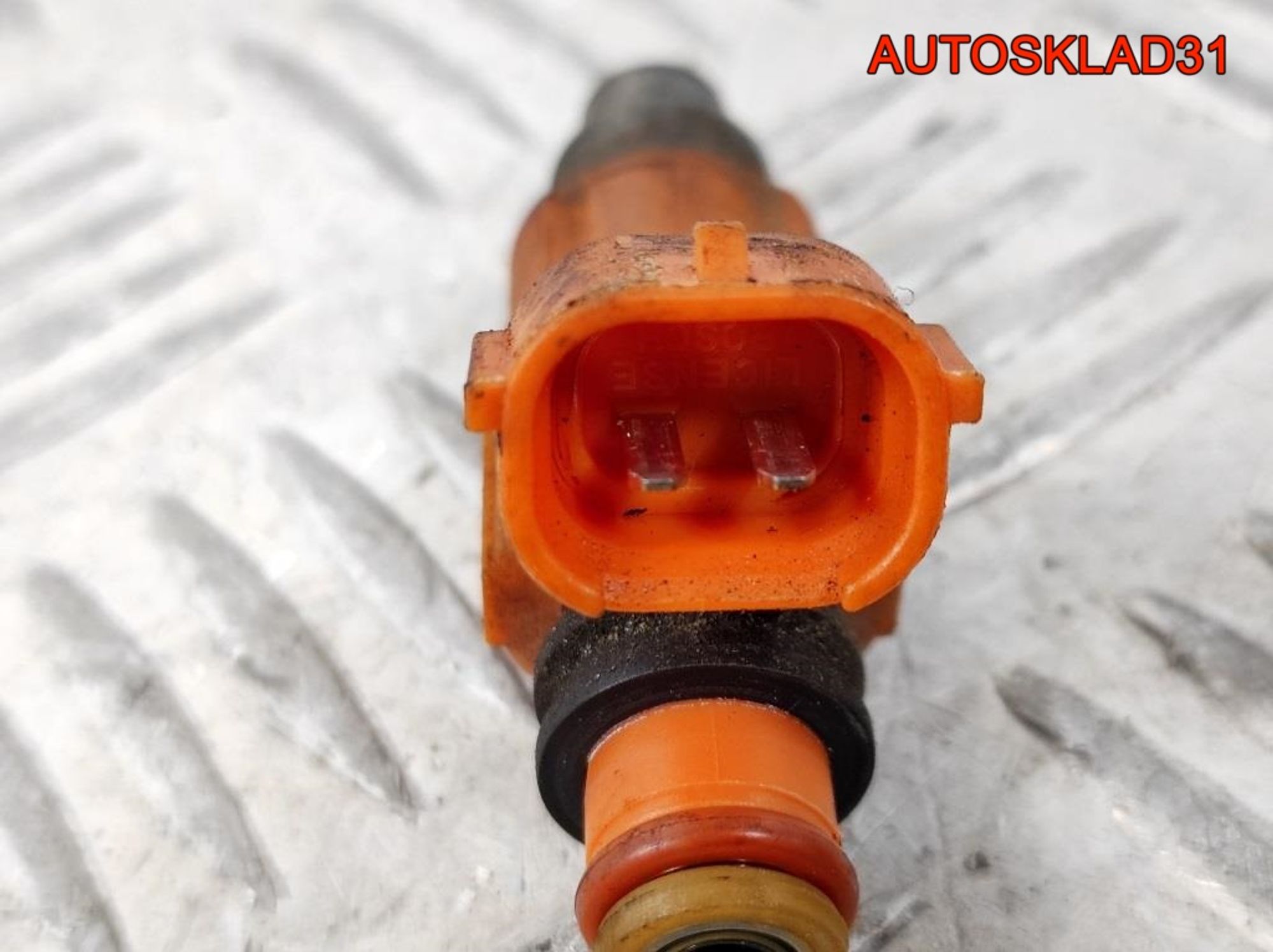 Форсунка топливная Mitsubishi Carisma DA 1,6 4G92, 1800 рублей, Дубовое