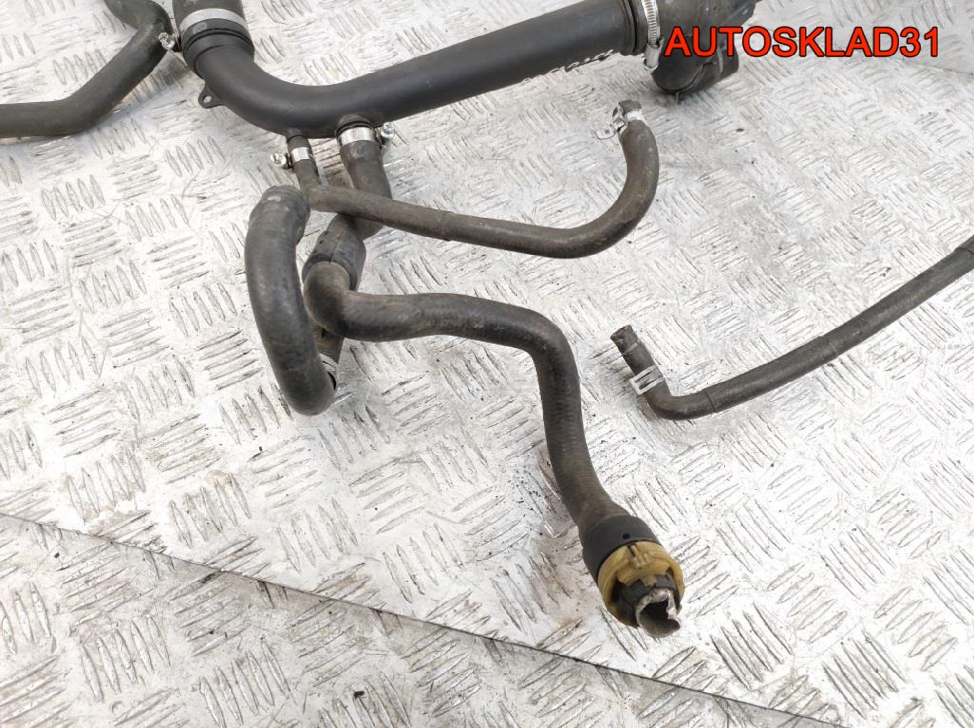 Патрубок радиатора Комплект Opel Vectra B 2,0 X20XEV 90530256, 5000 рублей, Дубовое