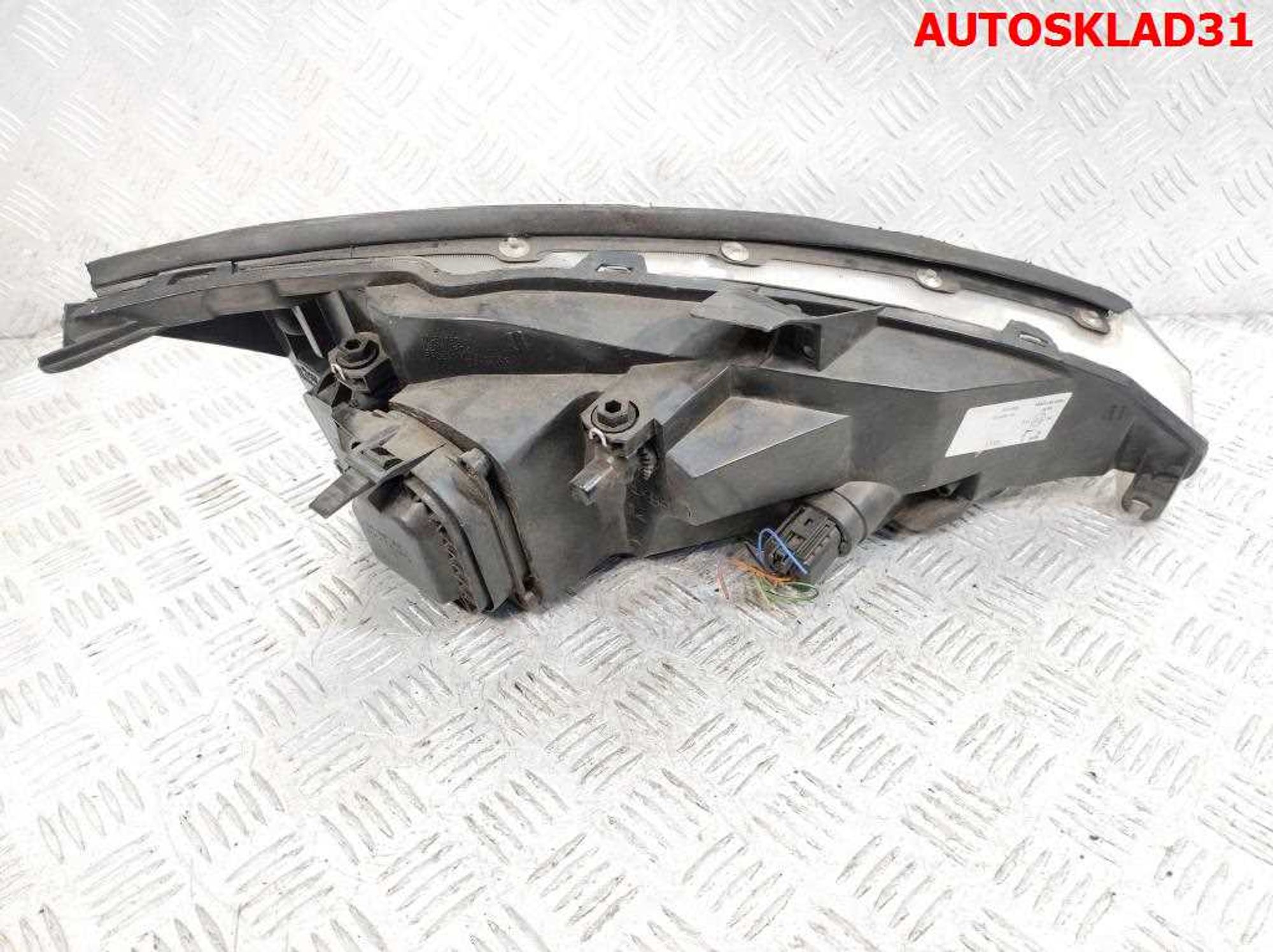 Фара левая TYC Ford Focus 1
205676082B Дорест, 3000 рублей, Дубовое