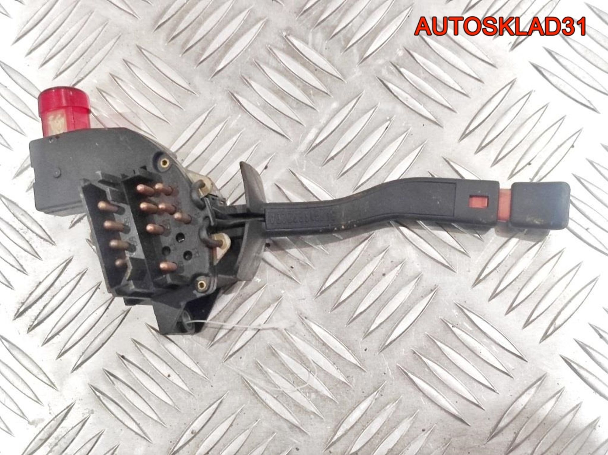 Переключатель поворотов Ford Fiesta 2 84FG13B302BA, 1000 рублей, Дубовое