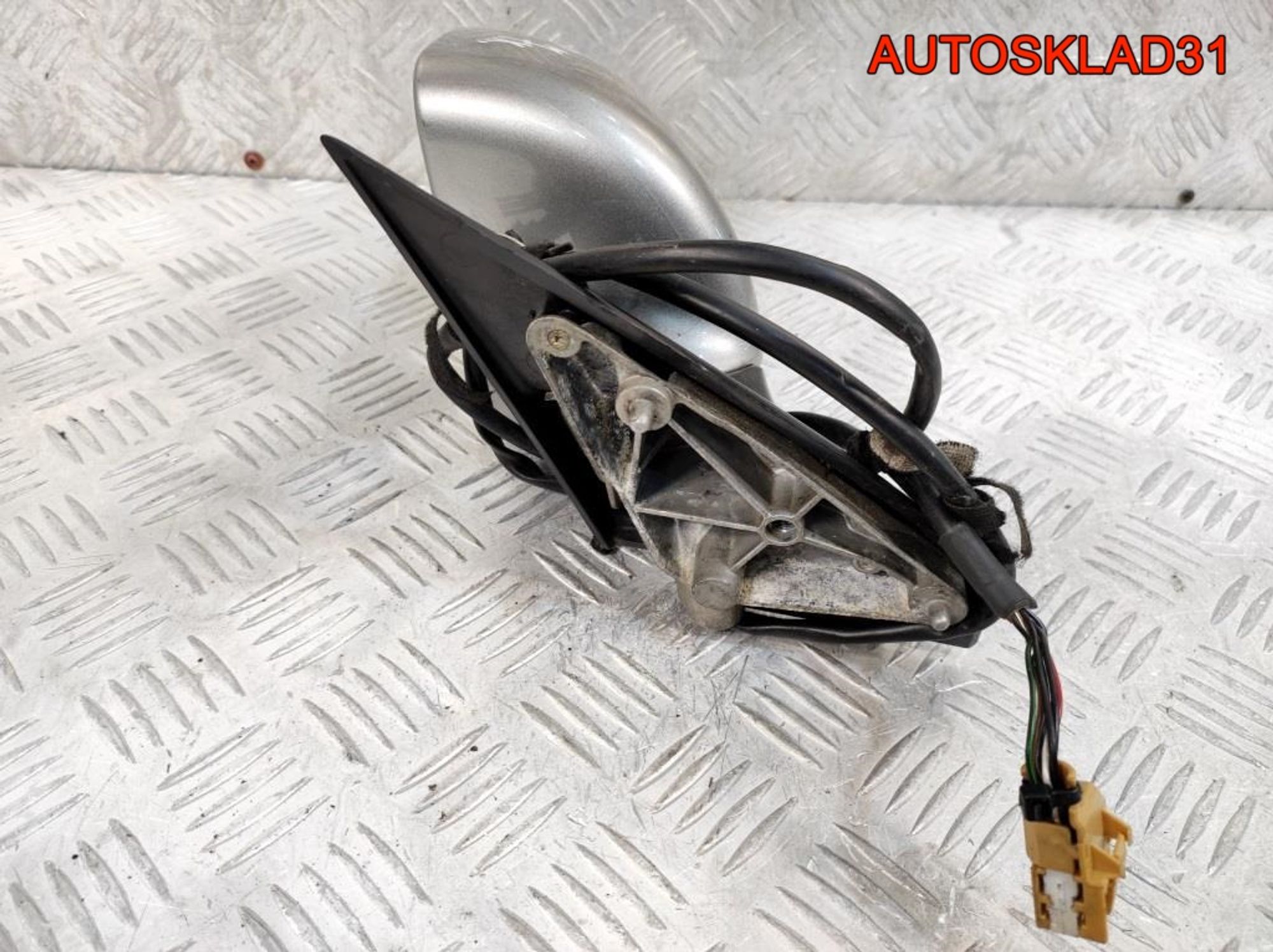 Зеркало левое 7 контактов Audi A4 B6 8E1858531A, 3600 рублей, Дубовое