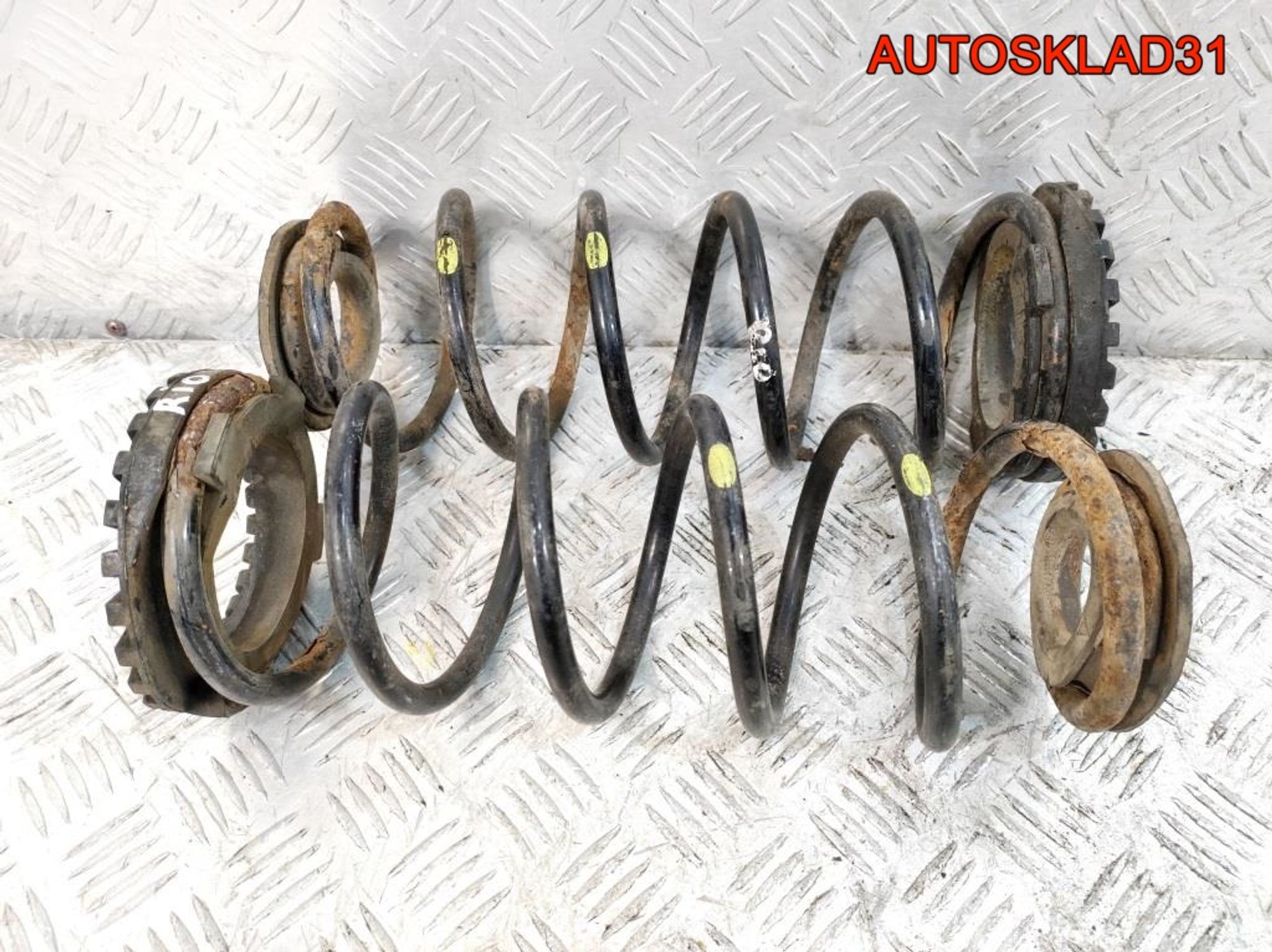 Пружина подвески задняя Комплект Kia Rio 2 1,4 Бензин, 2000 рублей, Дубовое