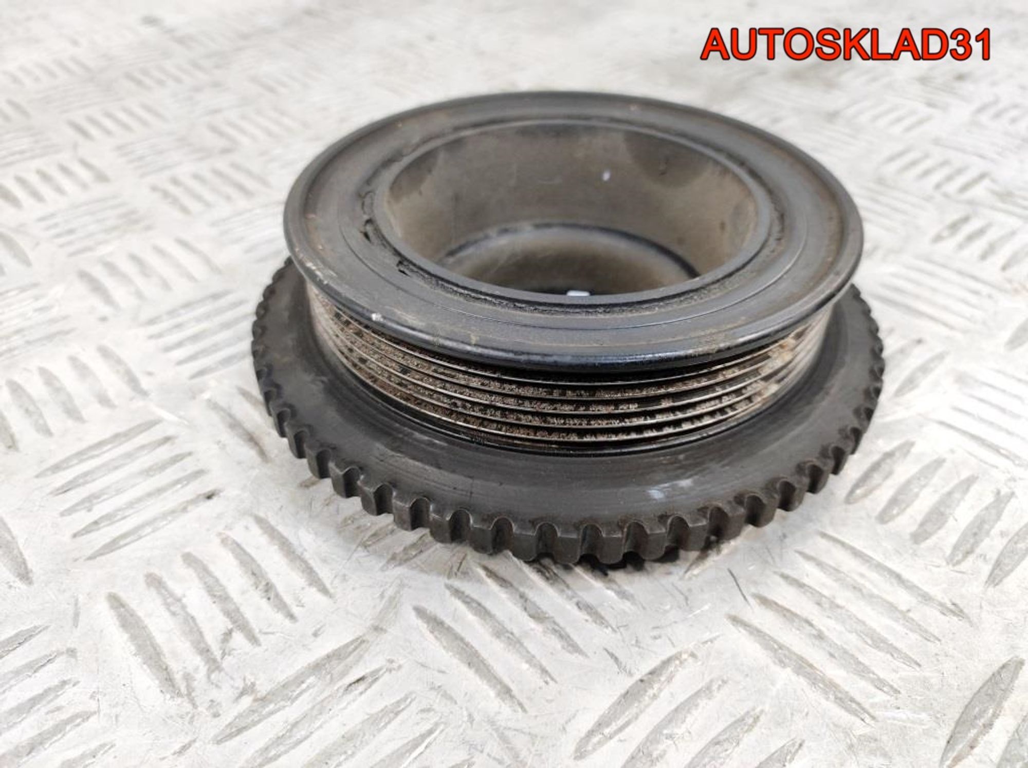 Шкив коленвала Opel Vectra B 1,8 X18XE1 Бензин 90531581, 2300 рублей, Дубовое