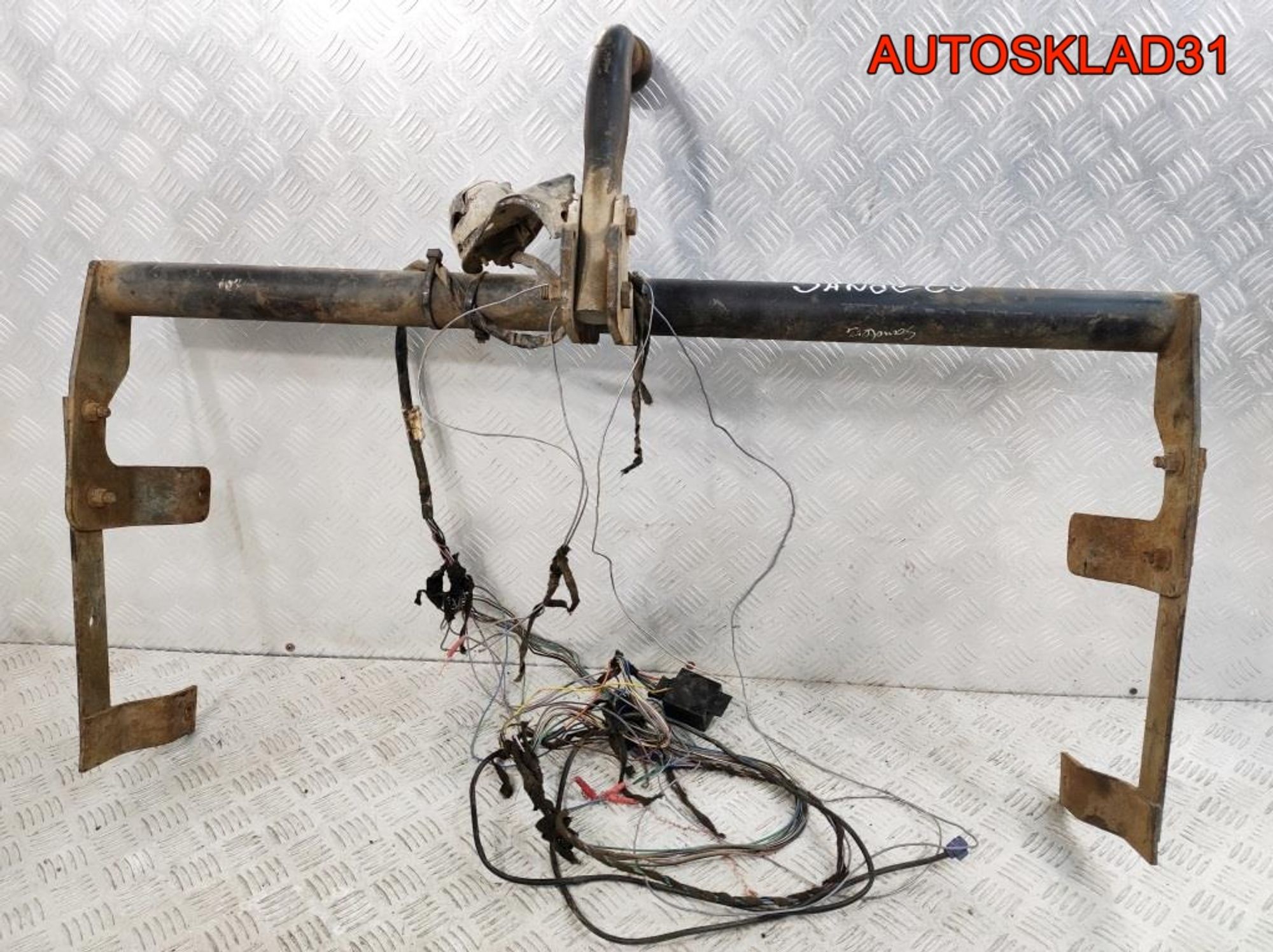 Фаркоп Renault Sandero 1, 10000 рублей, Дубовое