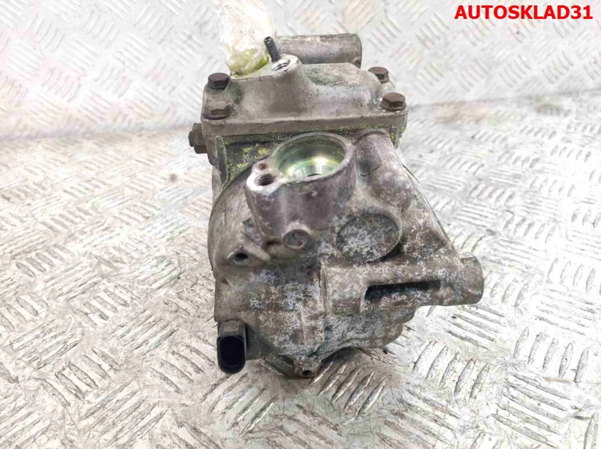 Компрессор кондиционера VW Passat B6 2.0 BMP Дизель 1K0820859F, 12200 рублей, Дубовое