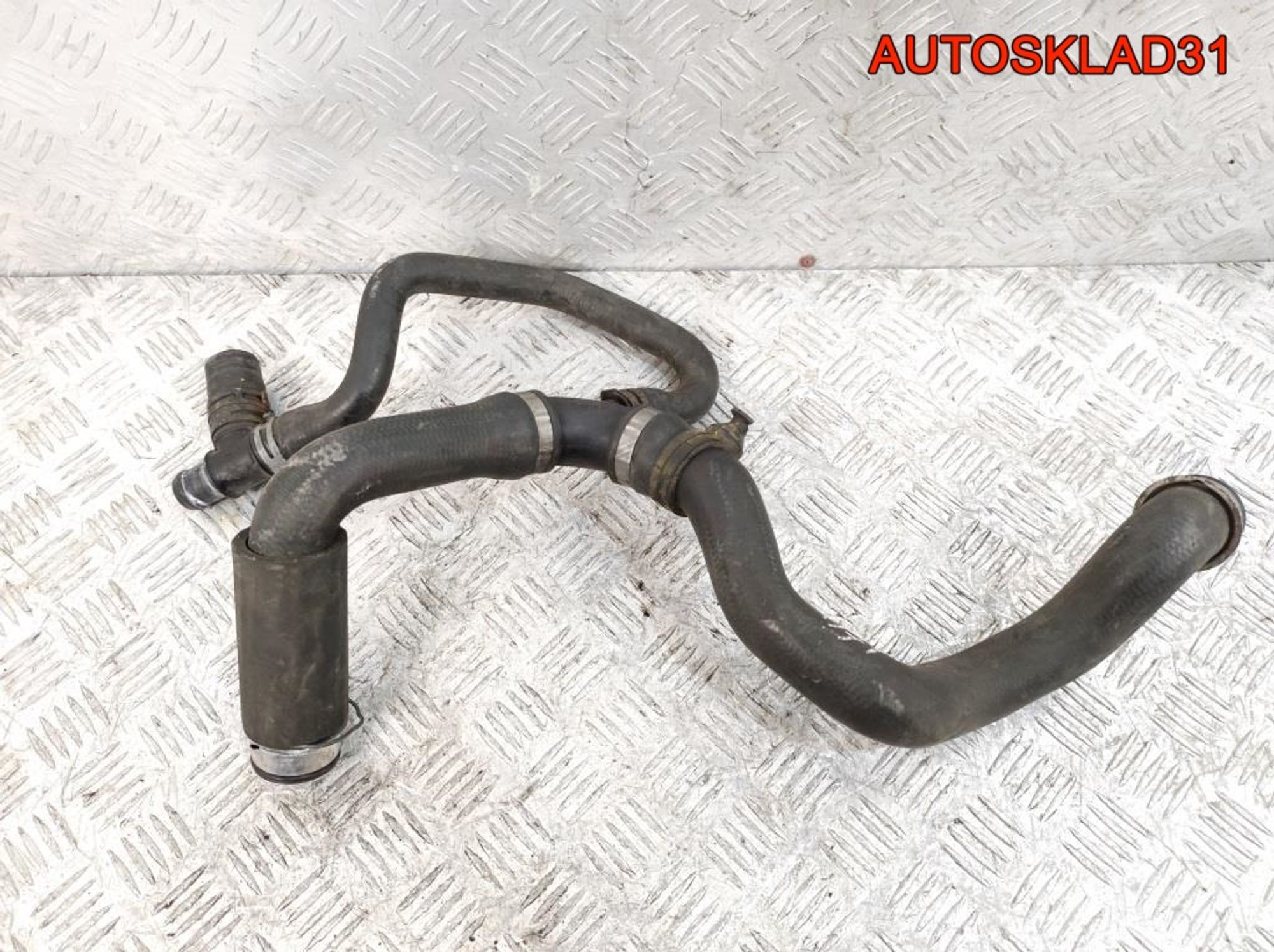 Патрубок радиатора Mercedes W203 1,8 Компрессор A2035015582, 2500 рублей, Дубовое