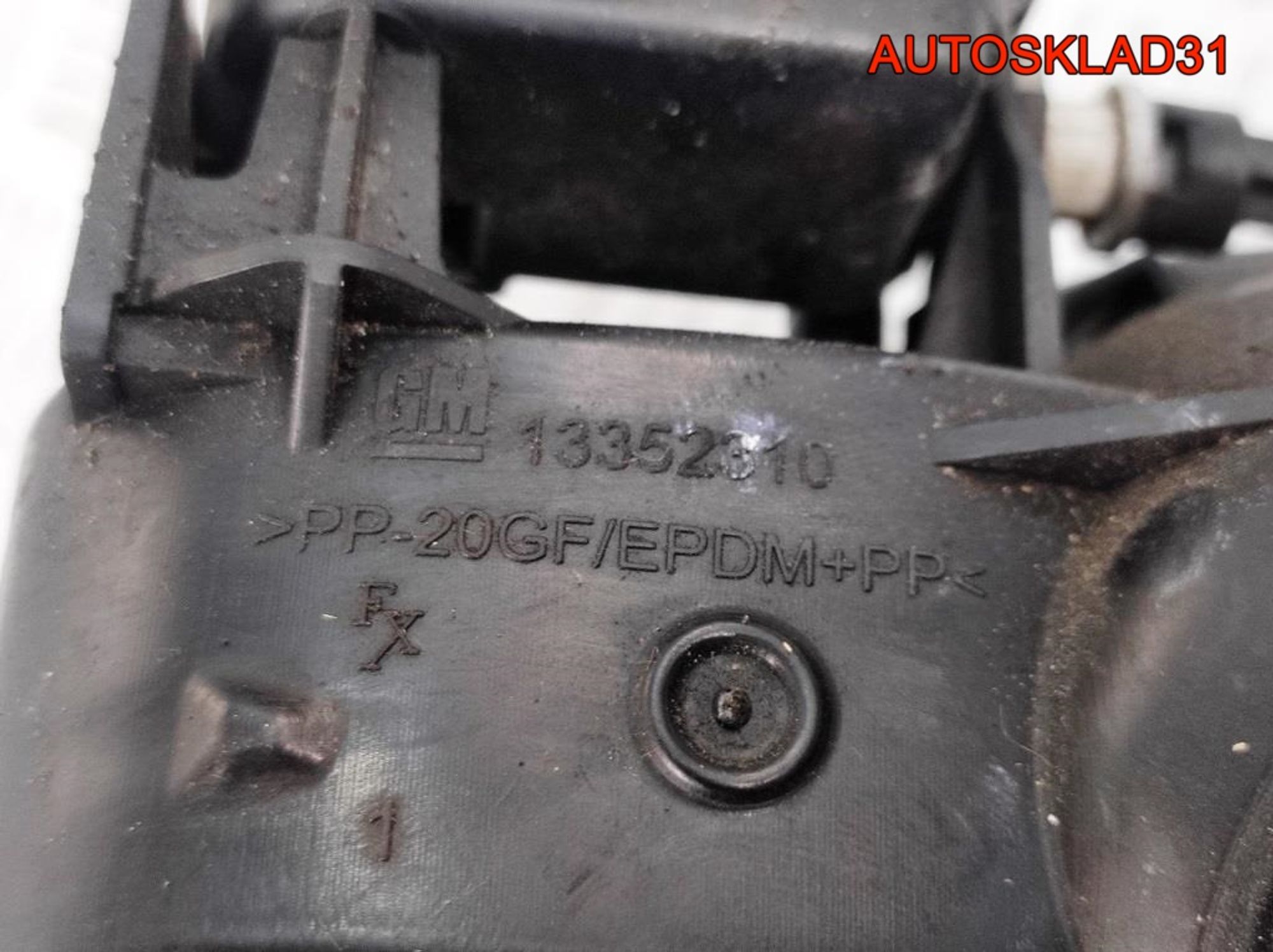 Лючок бензобака Opel Insignia Дизель 13354564 Combi, 1500 рублей, Дубовое