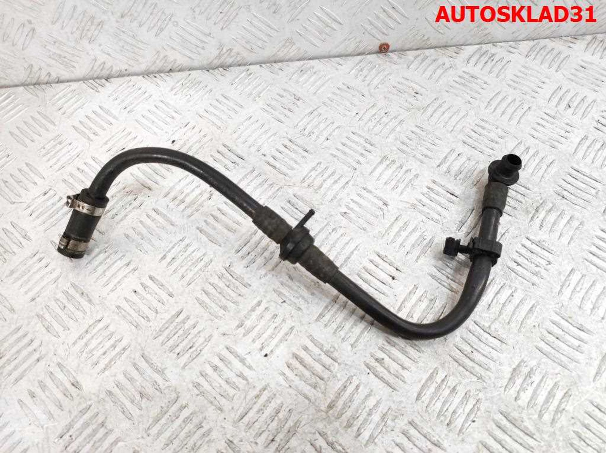 Трубка вакуумная VW Golf 4 1J0612041AB, 500 рублей, Дубовое