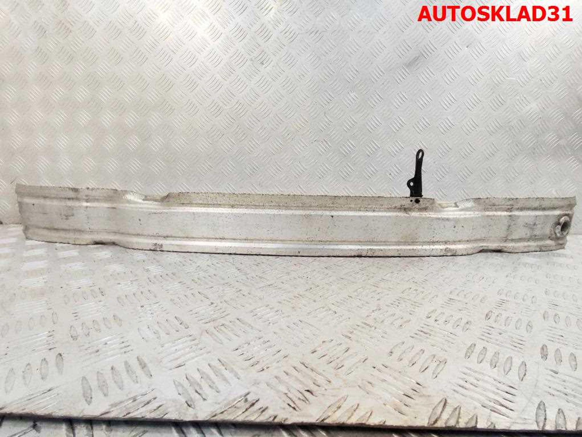 Усилитель переднего бампера Audi A6 C7 4G0807113A, 2000 рублей, Дубовое