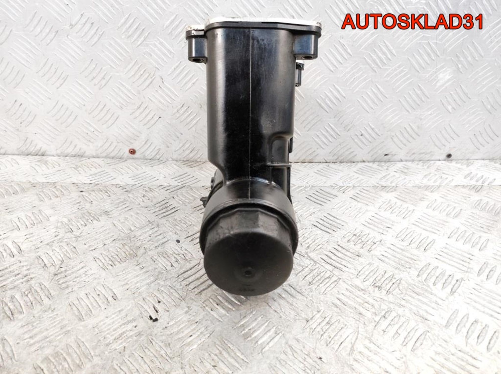 Корпус масляного фильтра BMW E90 2.0 N47D20A 11427807799, 1000 рублей, Дубовое