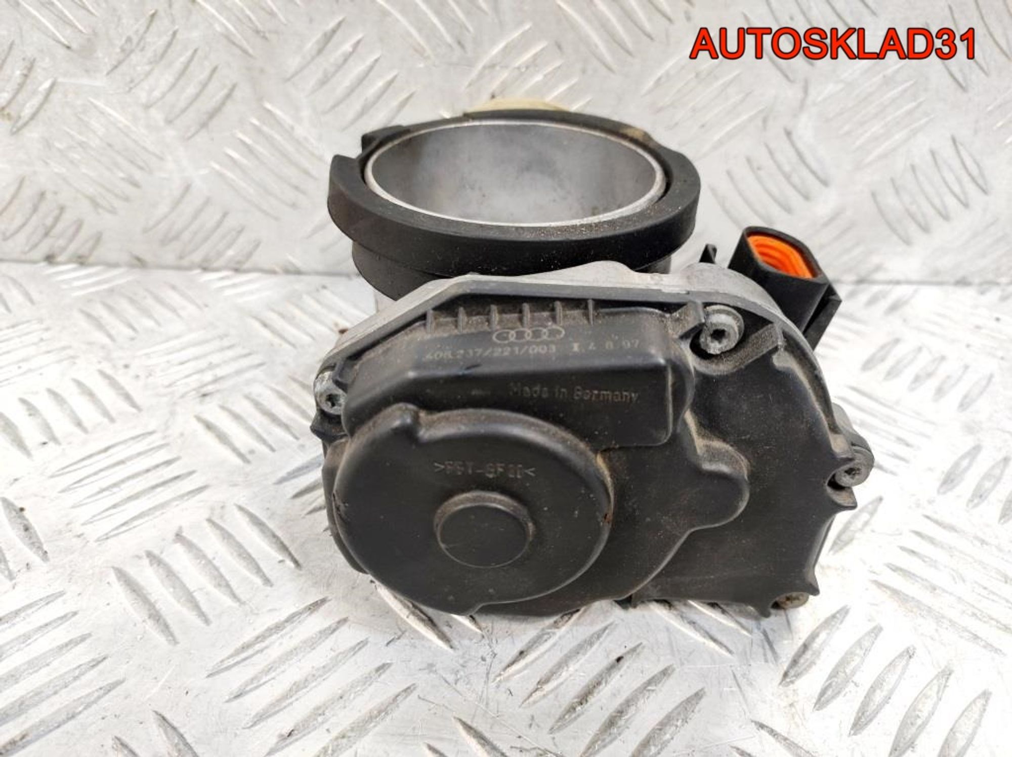 Заслонка дроссельная Audi A6 C5 078133063AG Бензин, 2700 рублей, Дубовое