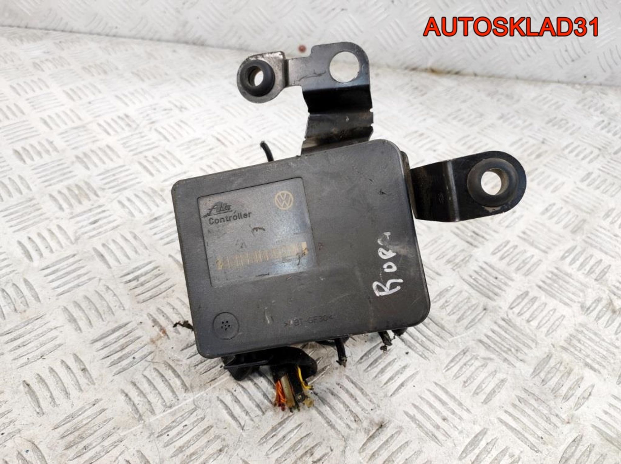 Блок ABS Volkswagen Golf 4 1C0907379D, 2500 рублей, Дубовое