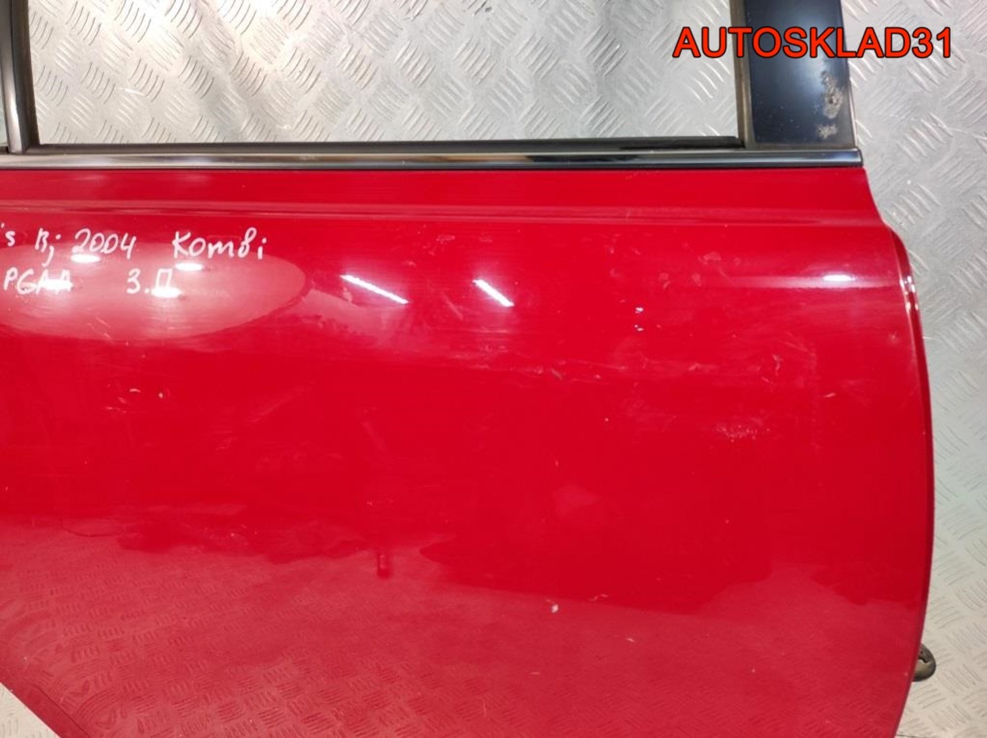 Дверь задняя правая Голая Toyota Avensis 2 Combi, 8100 рублей, Дубовое