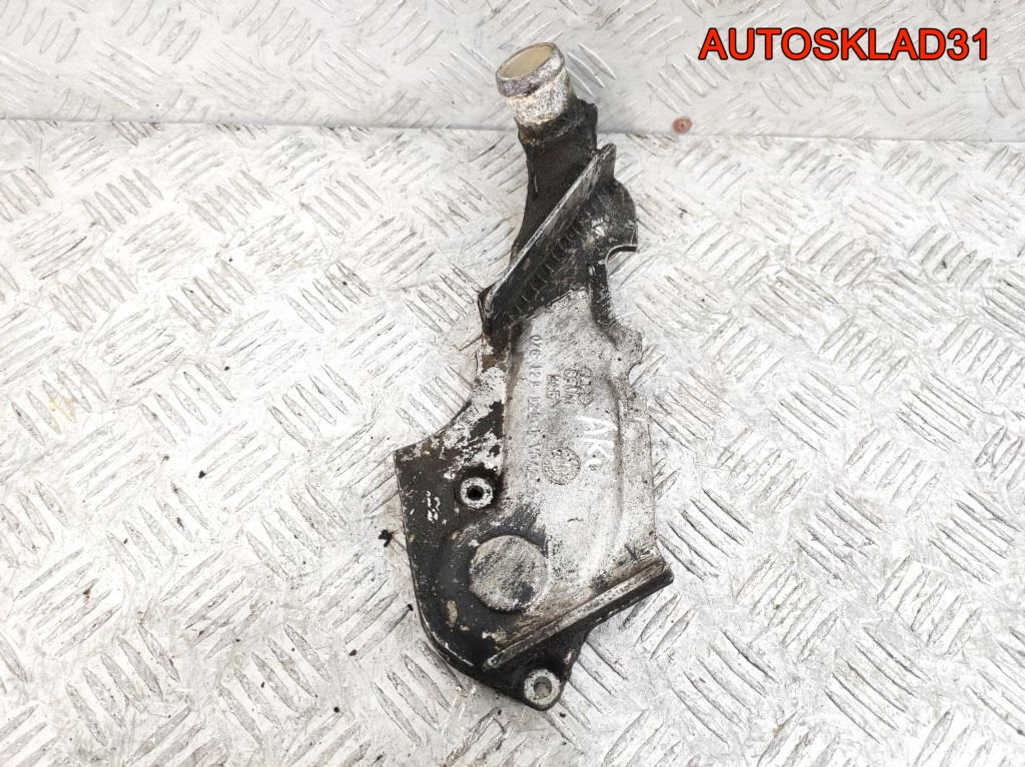 Корпус термостата Audi A6 C5 2,4 ARJ Бензин 078121121J, 10000 рублей, Дубовое