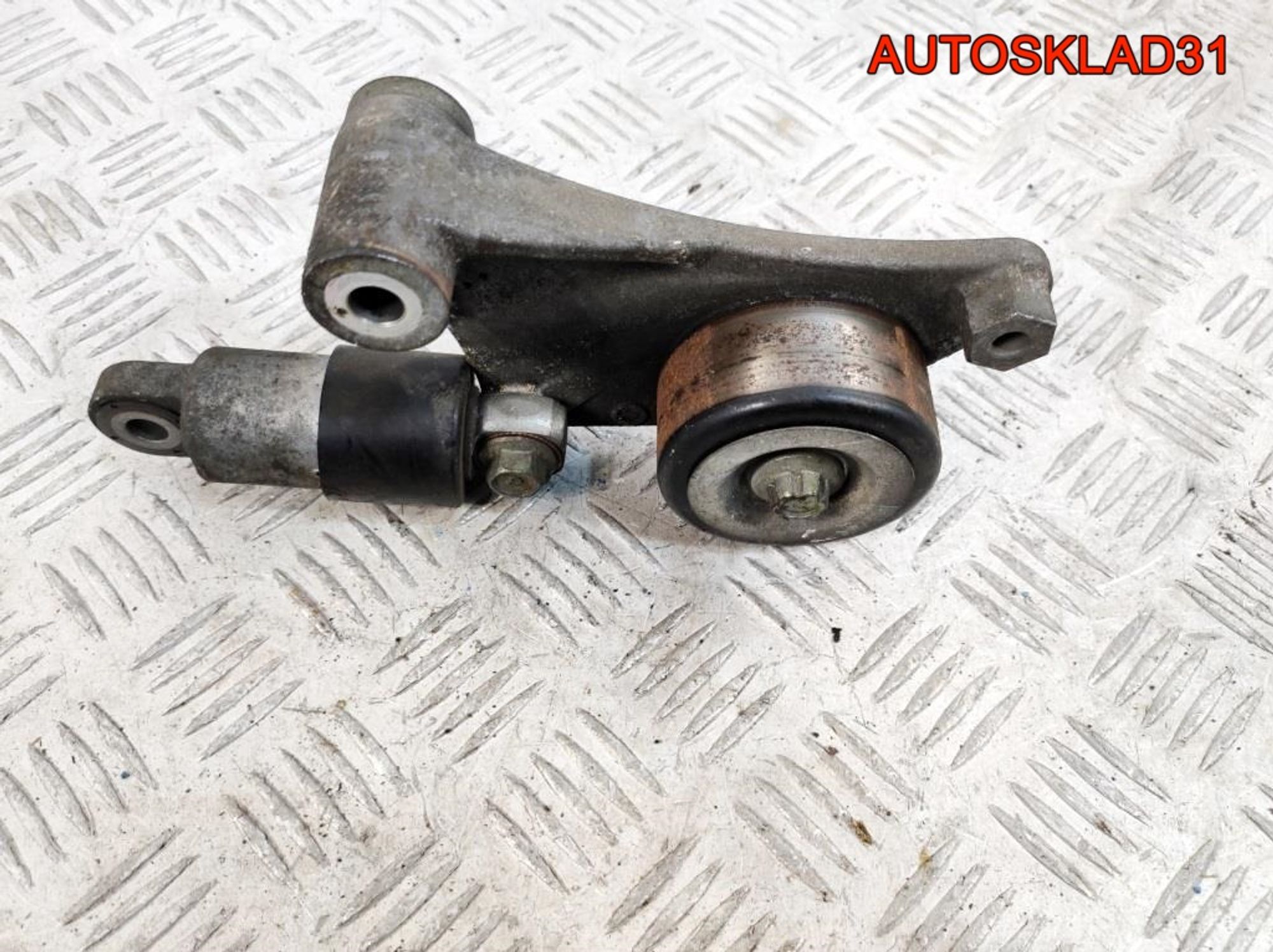 Натяжитель ремня Toyota Avensis T250 2,0 1AZ 1662028010, 1500 рублей, Дубовое