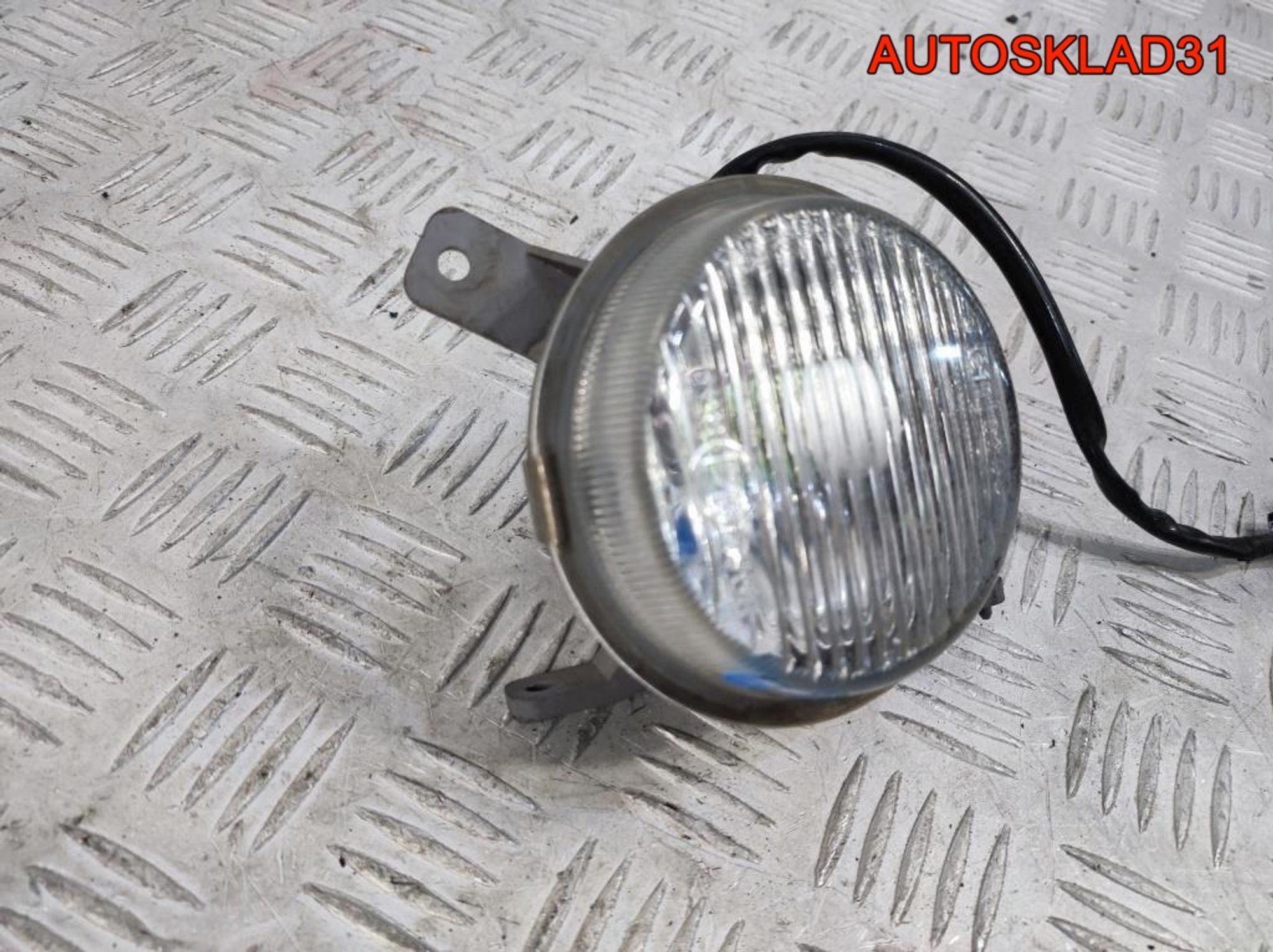 Фара противотуманная правая Mitsubishi Colt CJ, 1400 рублей, Дубовое